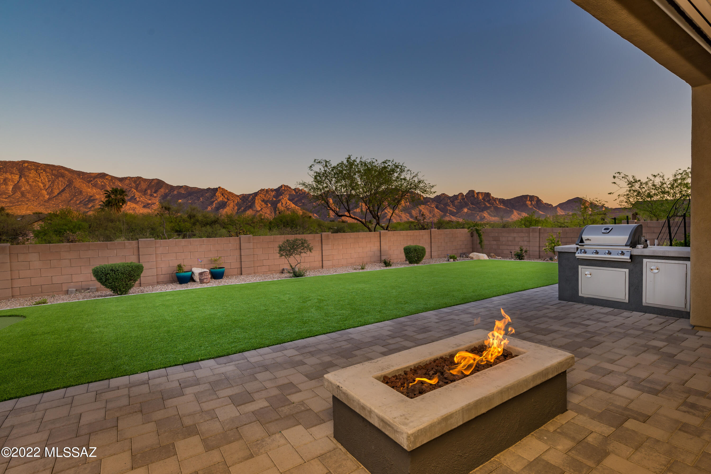 Yolanda Oasis - Residential
