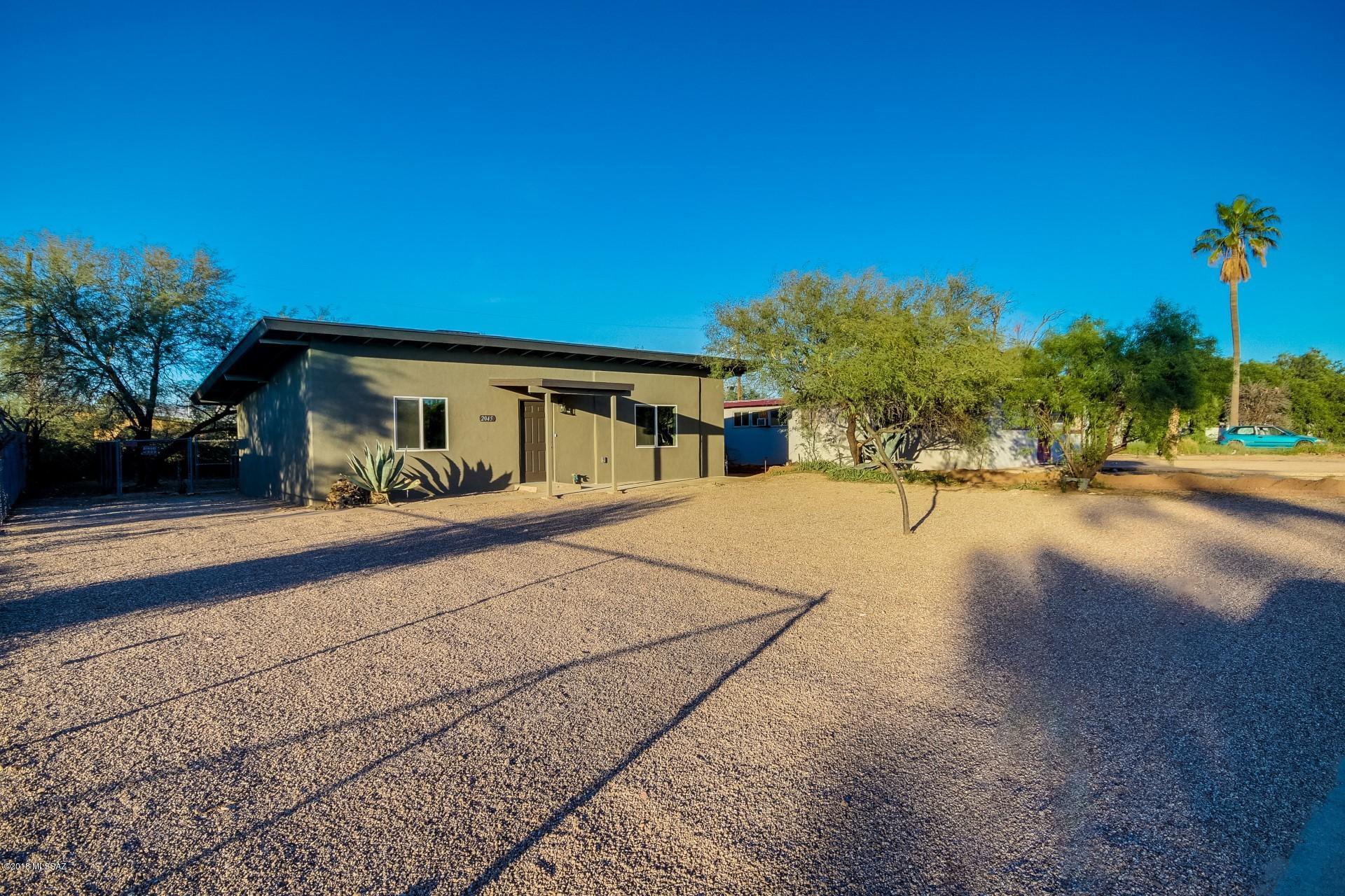 Pueblo Gardens - Residential