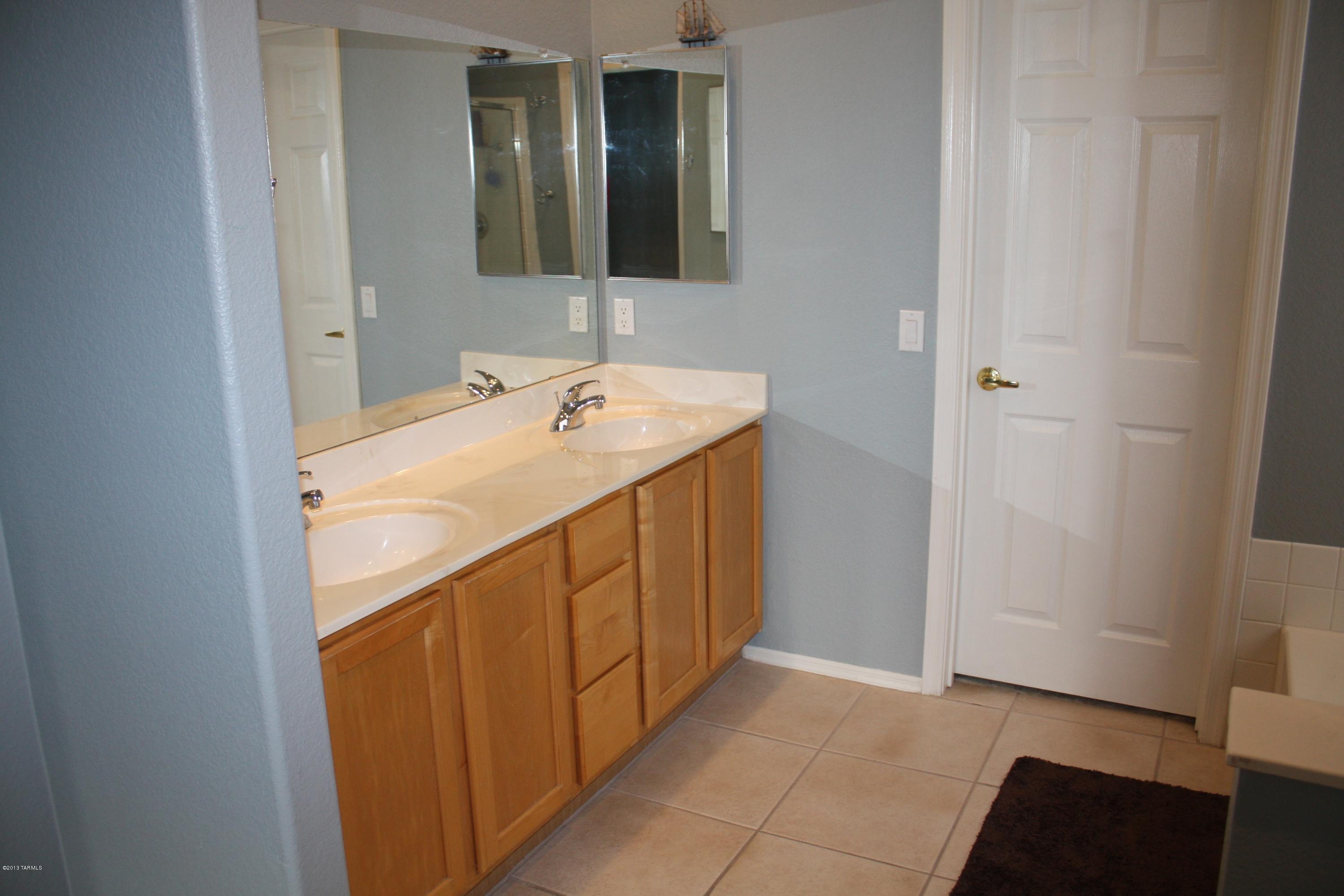 Austin Point (1-198) - Residential Lease