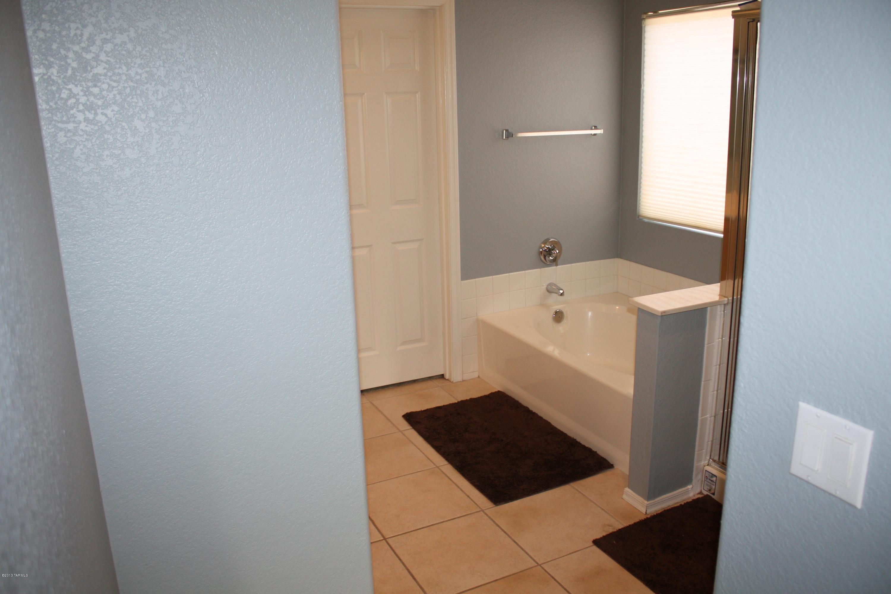 Austin Point (1-198) - Residential Lease