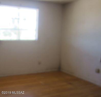 Unsubdivided - Residential