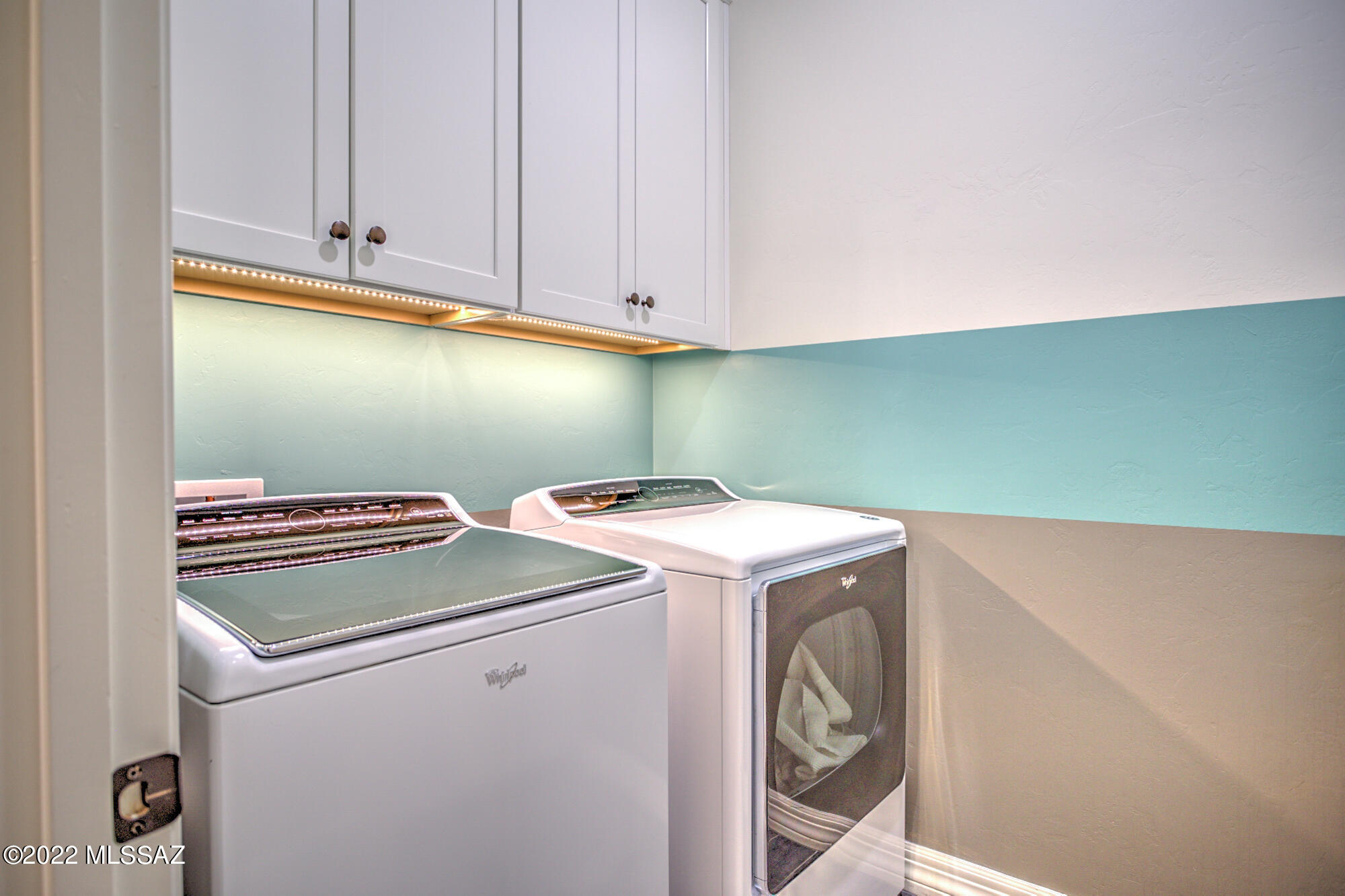 Sanctuary At Silverhawke - Residential