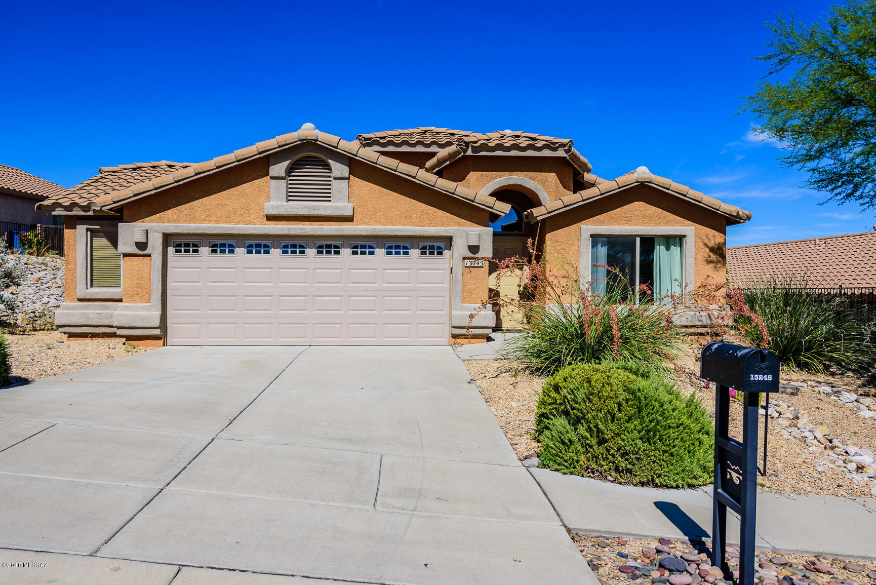 SEE AGENT ONLY REMARKS ABOUT SOLAR!

Range priced from $228,000 to $238,000

Amazing 4 Bed 2 bath single level home in highly desirable Rancho Del Lago!  Vail School district!  This tastefully upgraded home features laminate and tile in all high traffic areas with carpet in the bedrooms.  Kitchen with center island, upgraded maple cabinetry with pull outs, gas stove and black appliance set!  Gas fireplace in family room!   Master bedroom features dual sinks with large walk in shower and walk in closet!  Pass thru bathroom allows all bedrooms to have ample bathroom access!  Water softener/reverse osmosis/clean start laundry system already installed!  Extra width 2 car garage with built in cabinets and shelves for storage! Back yard with easy care landscaping/turf and mountain views!