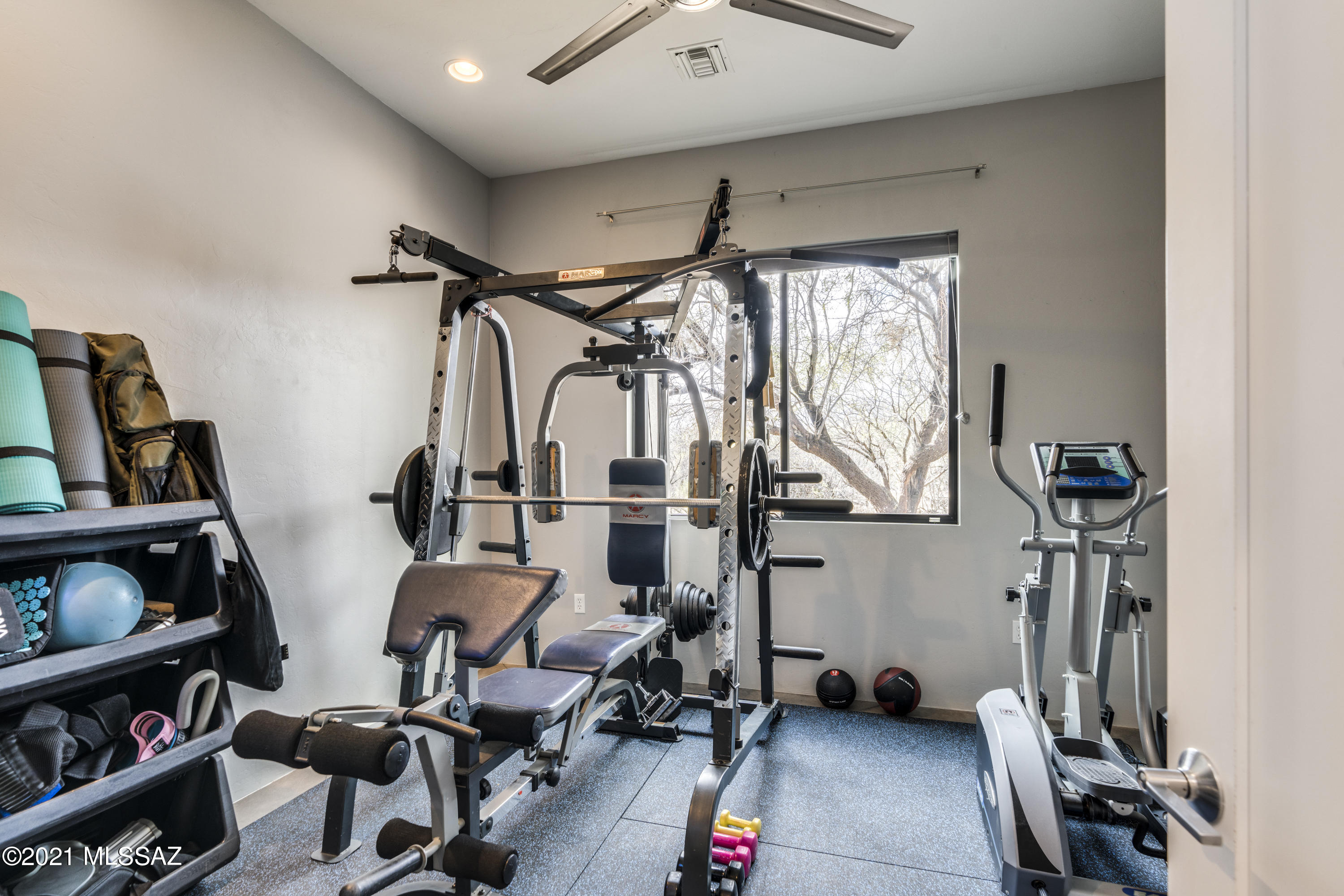 Snyder Creek Canyon (1-29) - Residential