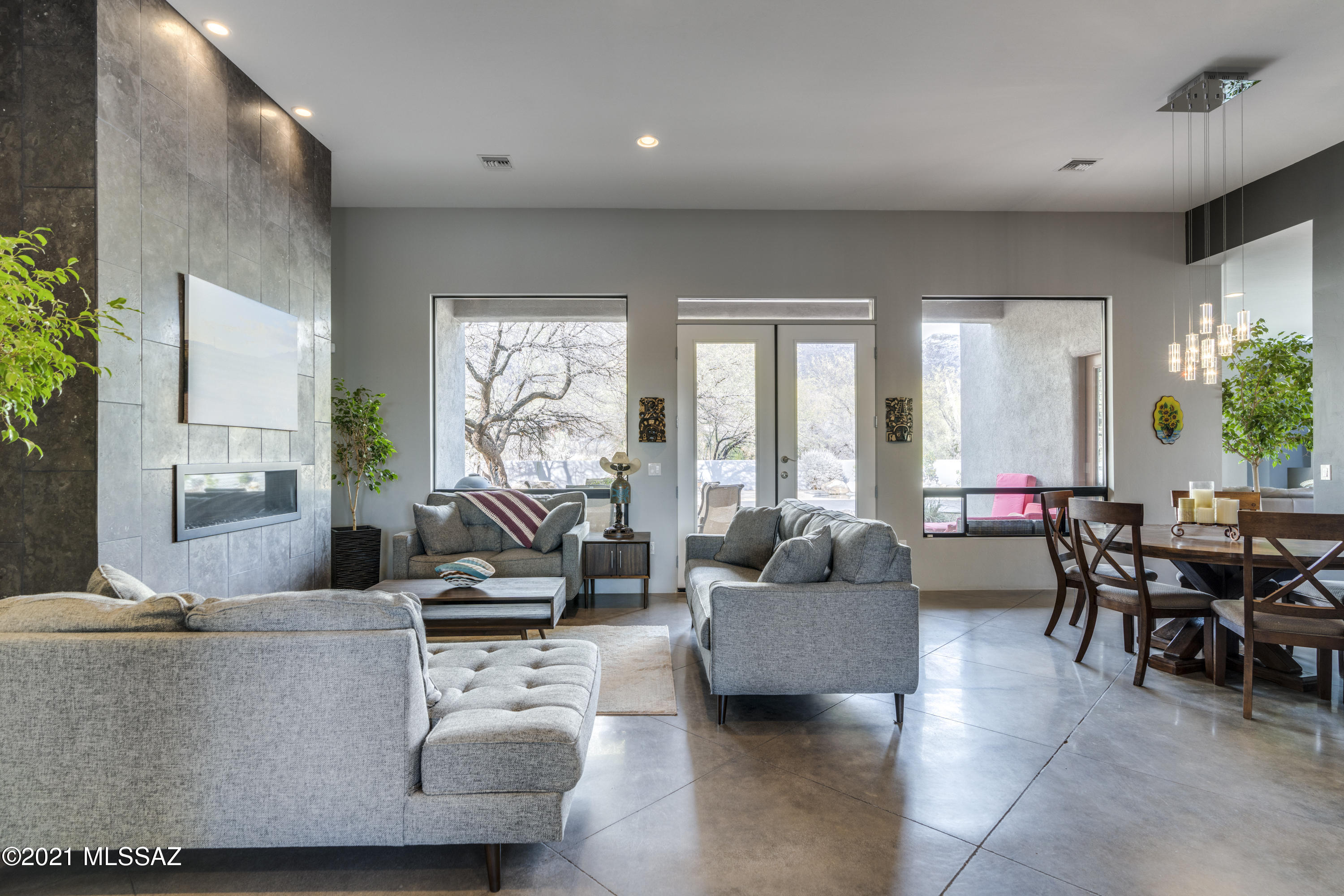 Snyder Creek Canyon (1-29) - Residential