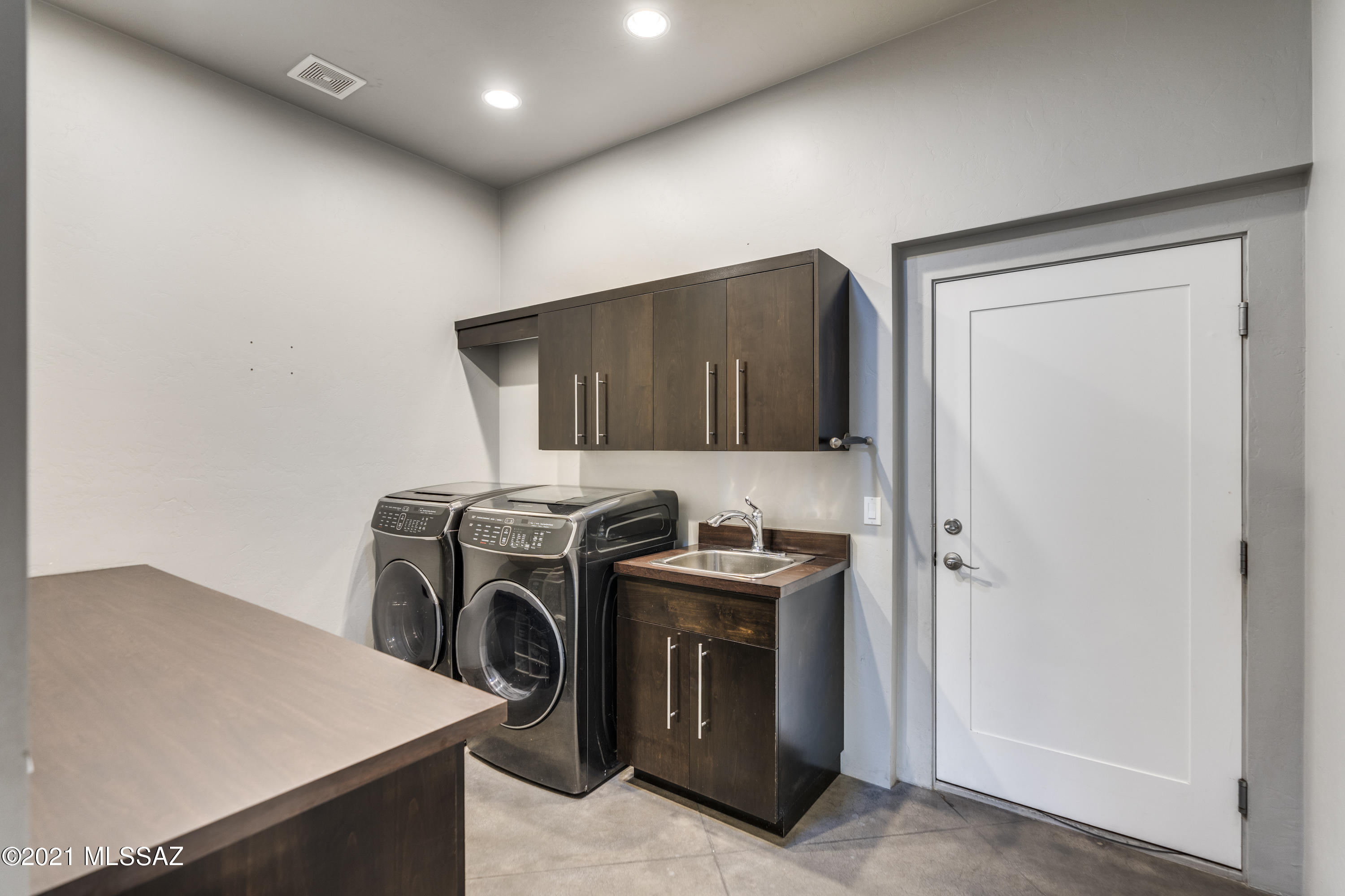 Snyder Creek Canyon (1-29) - Residential