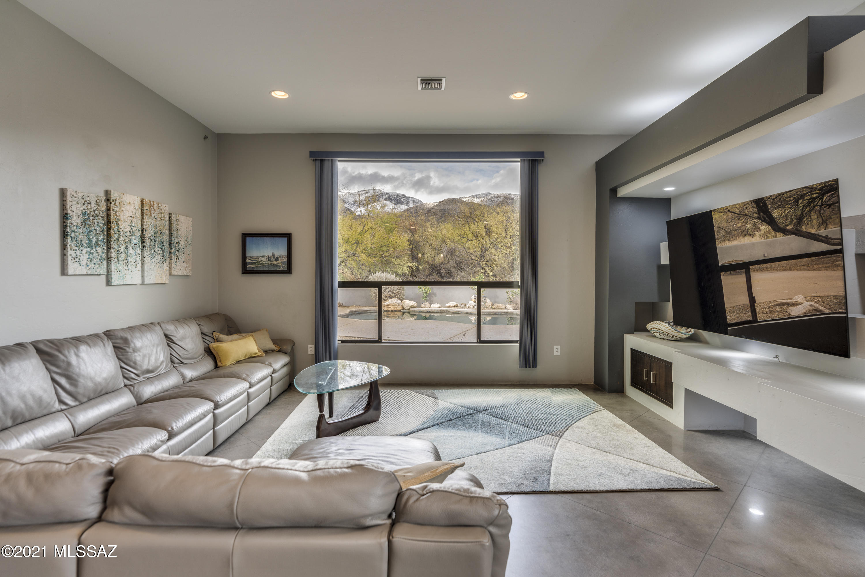 Snyder Creek Canyon (1-29) - Residential