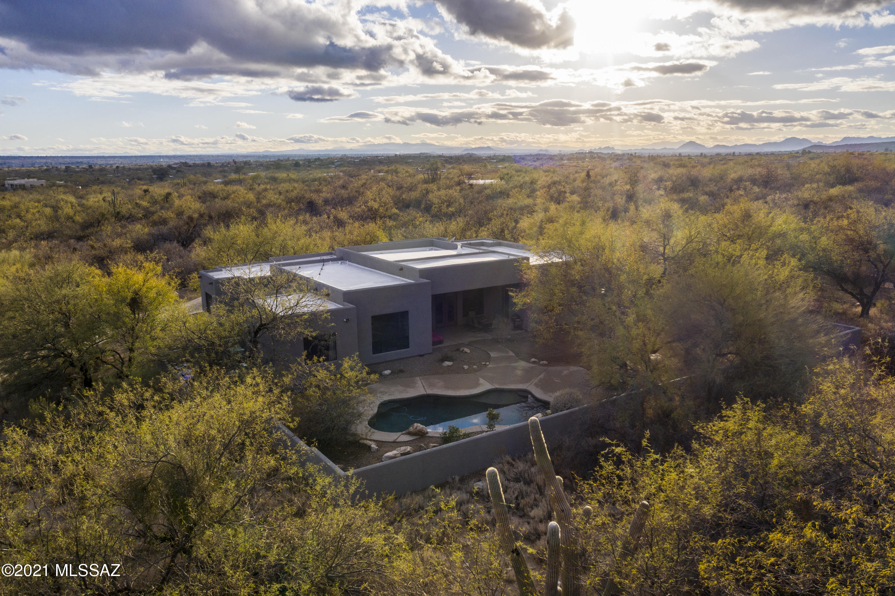 Snyder Creek Canyon (1-29) - Residential