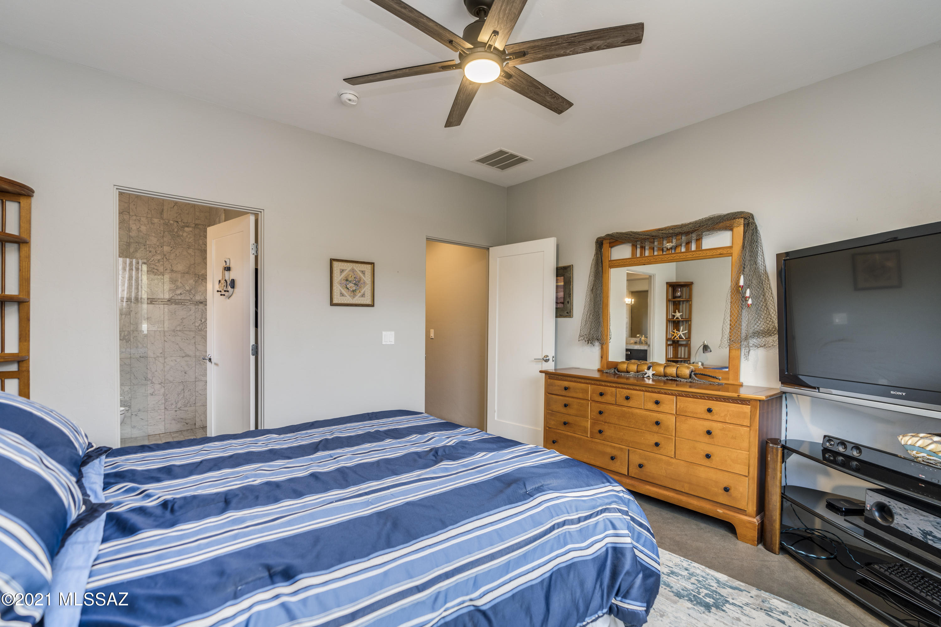 Snyder Creek Canyon (1-29) - Residential