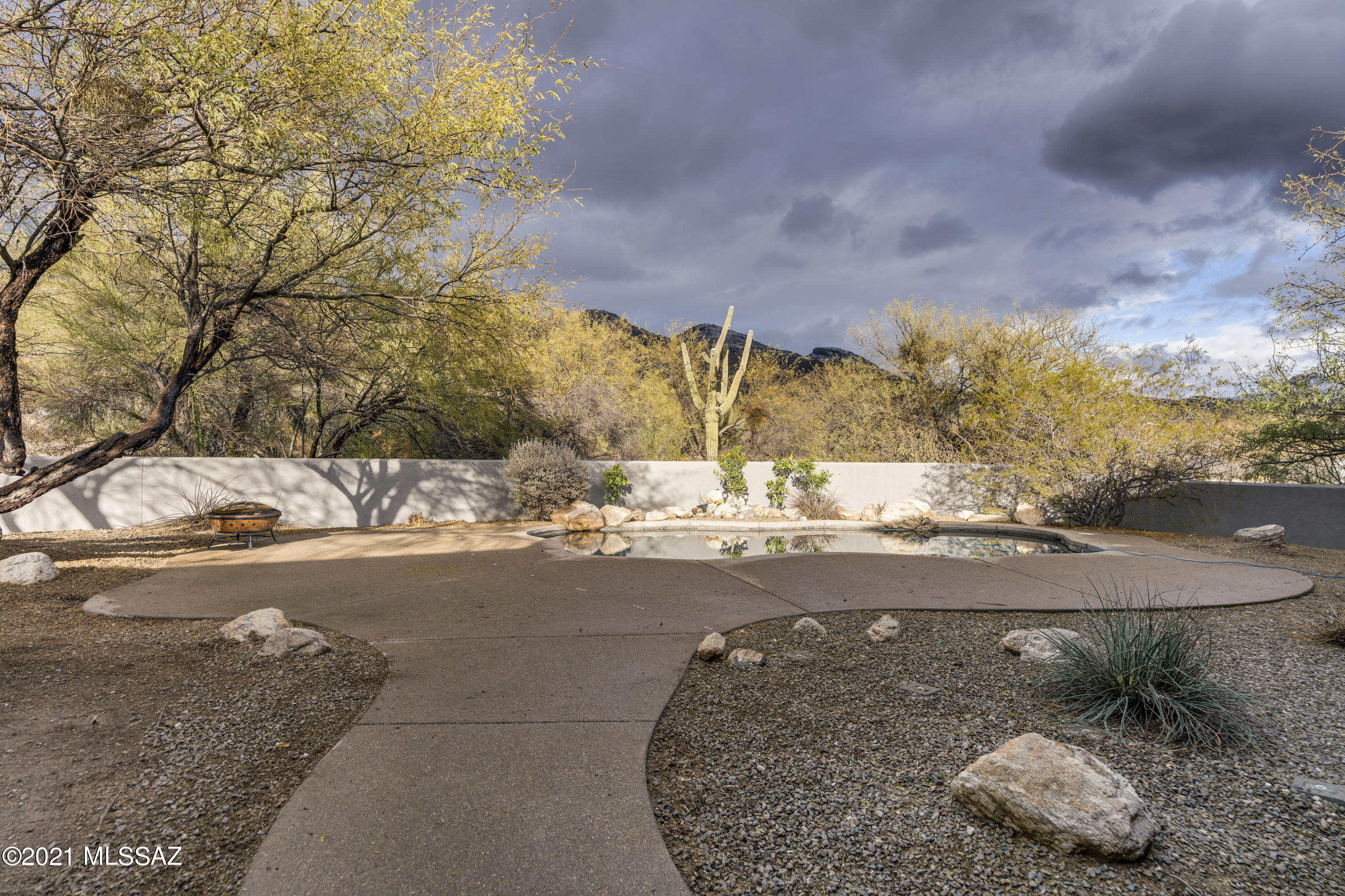 Snyder Creek Canyon (1-29) - Residential