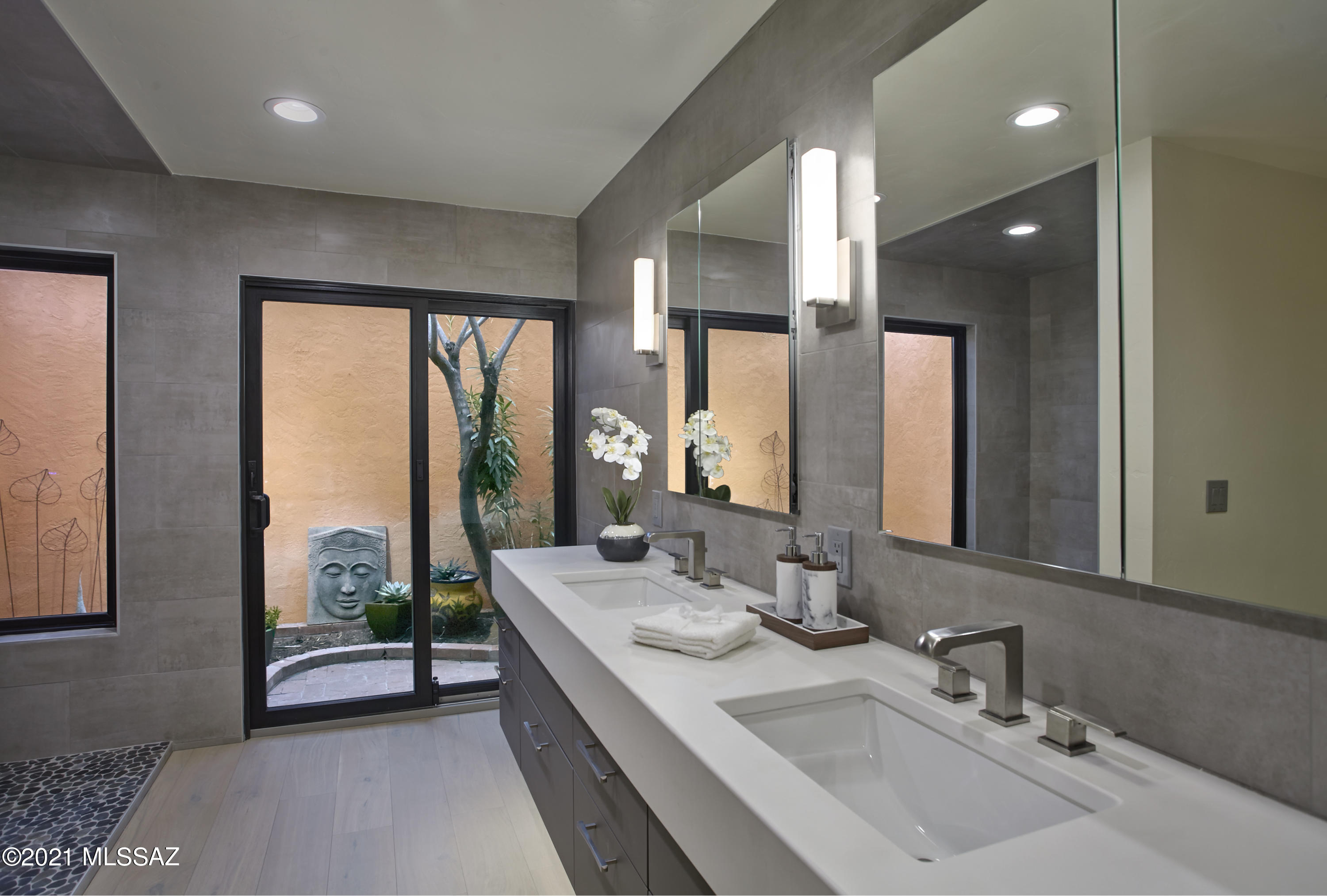 Catalina Foothills Estates NO. 7 - Residential