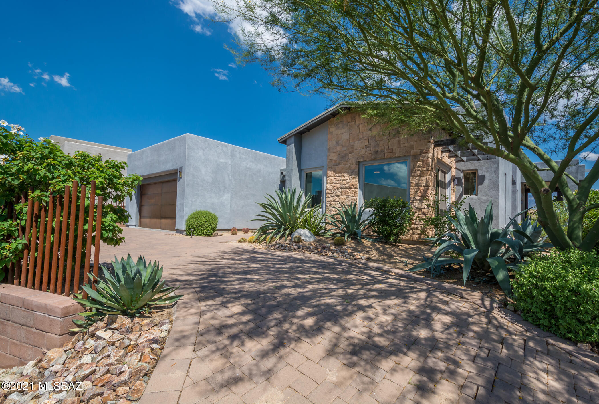 The Enclave At Stone Canyon V - Residential
