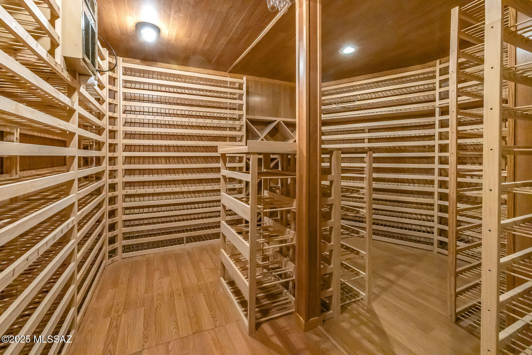 Monte Del Oro (1-187) - Residential