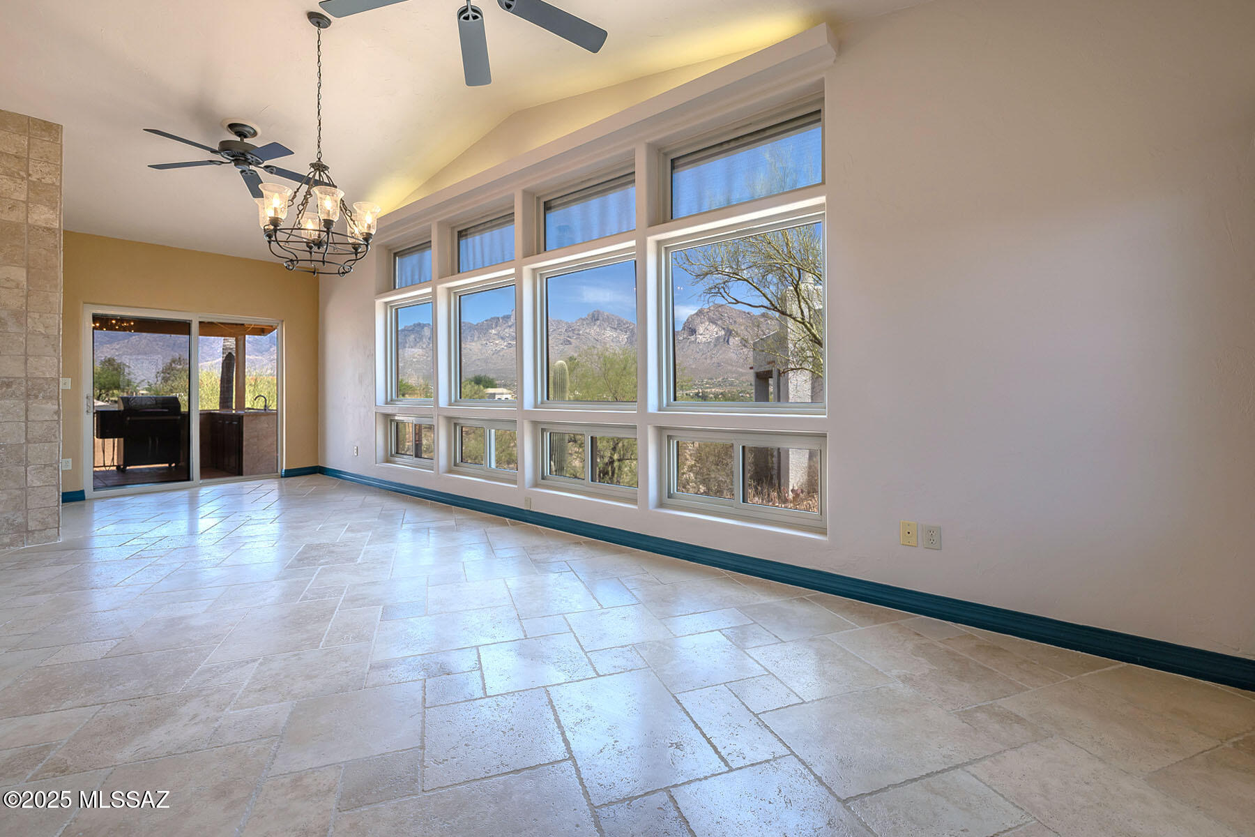 Monte Del Oro (1-187) - Residential