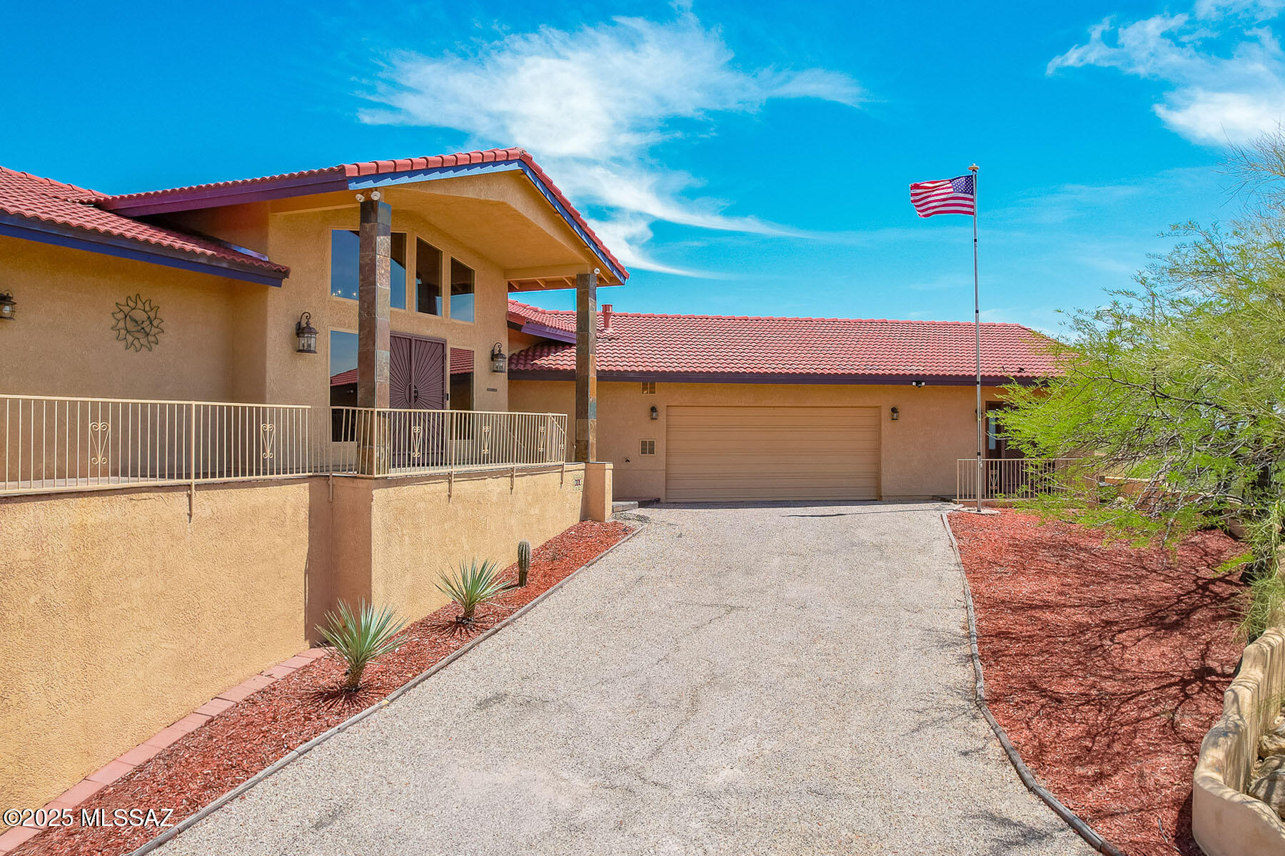 Monte Del Oro (1-187) - Residential