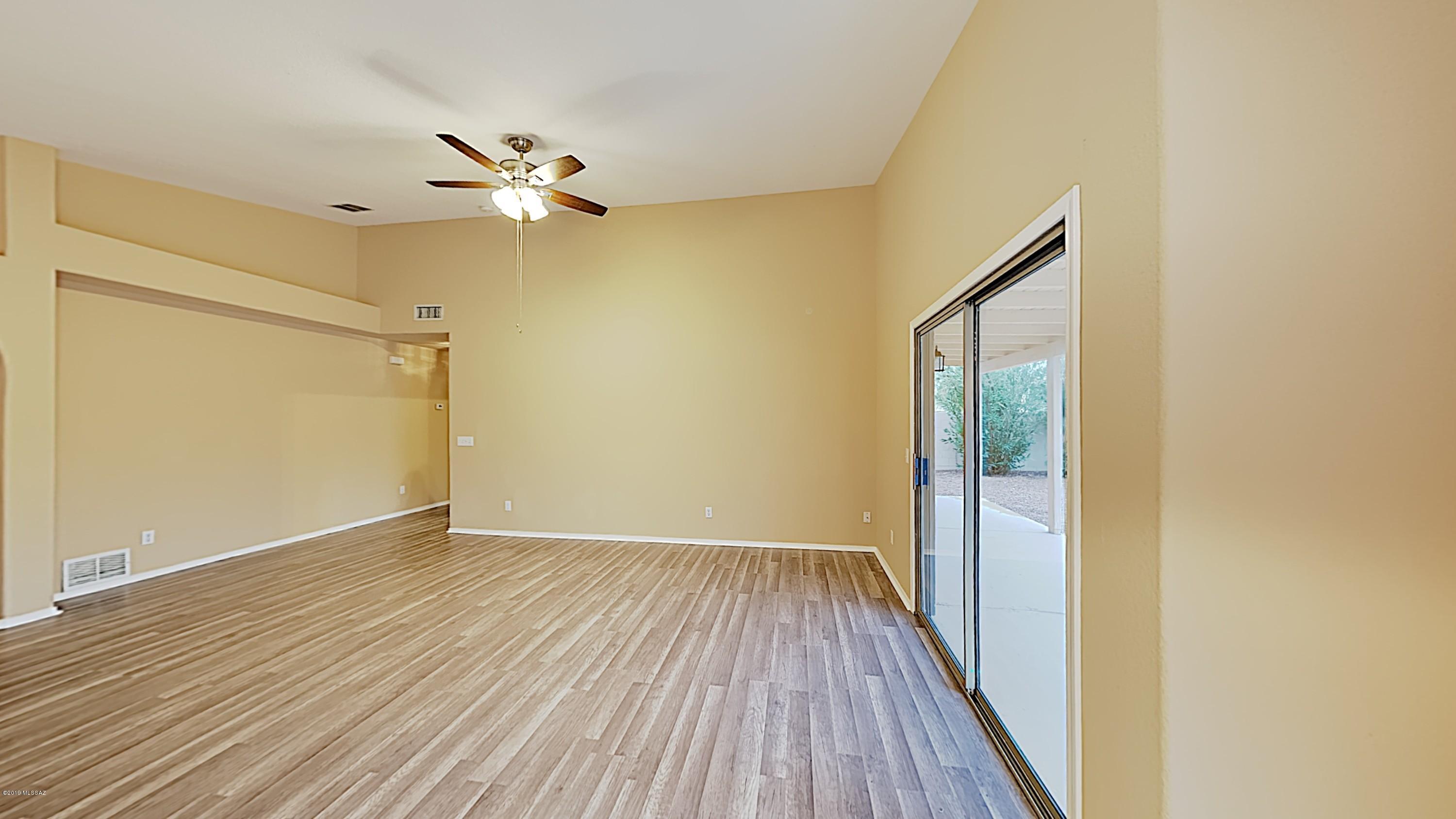 Catalina at Canada Hills (1-61) - Residential