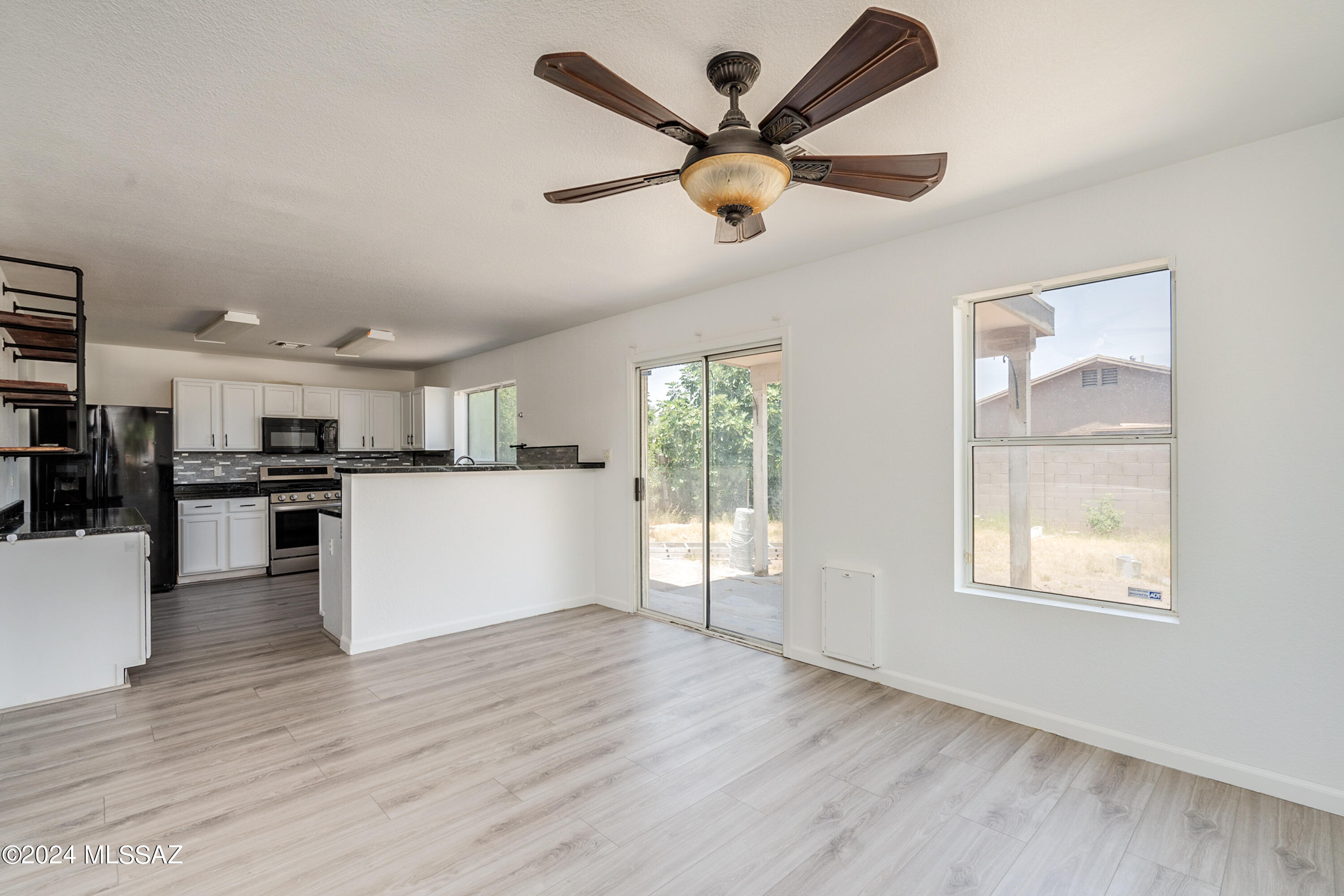 La Tierra Buena (1-207) - Residential