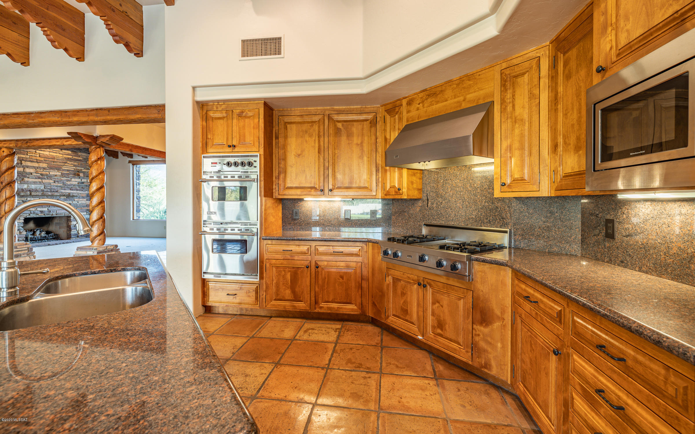 Honey Bee Canyon Estates - Residential