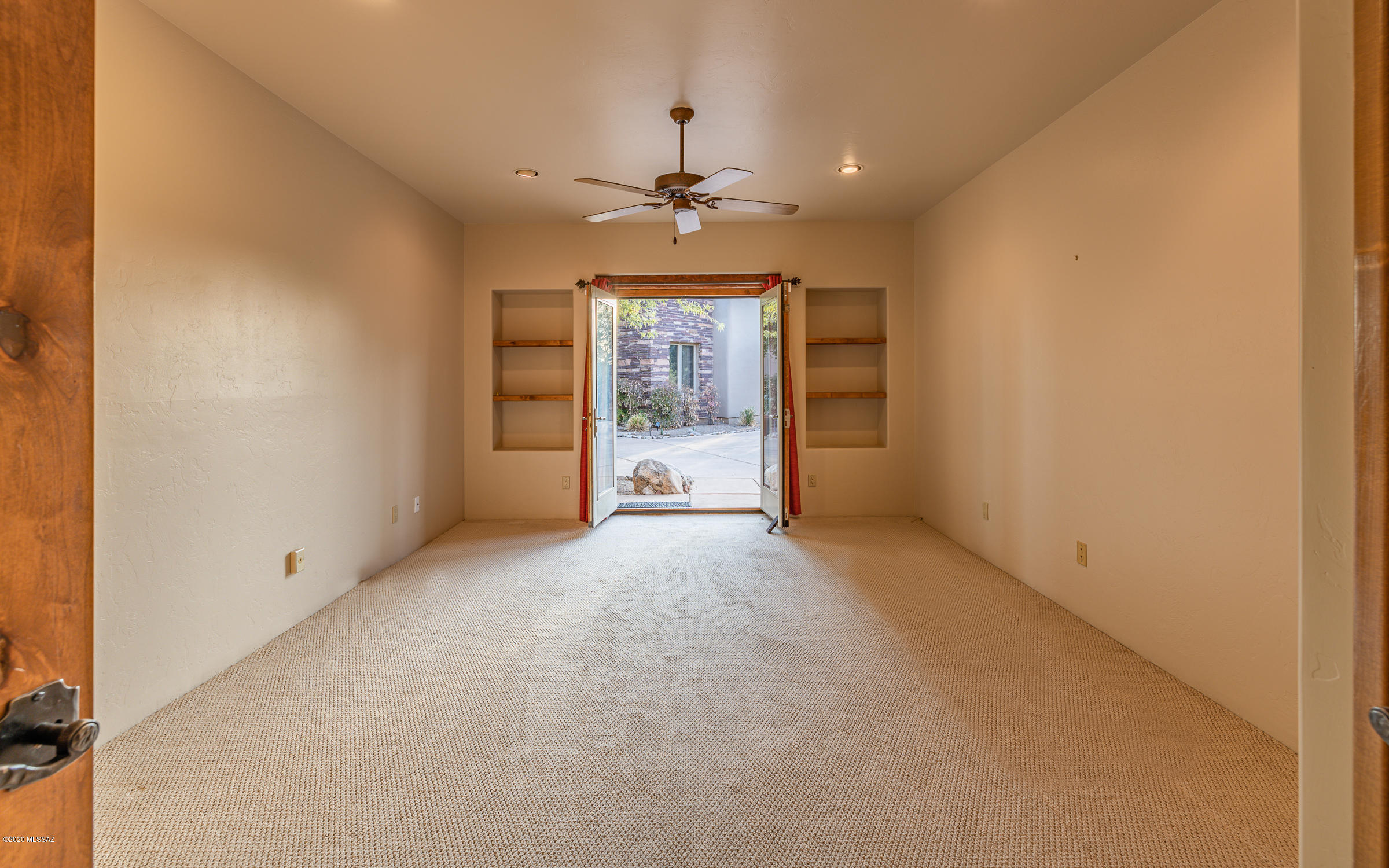 Honey Bee Canyon Estates - Residential
