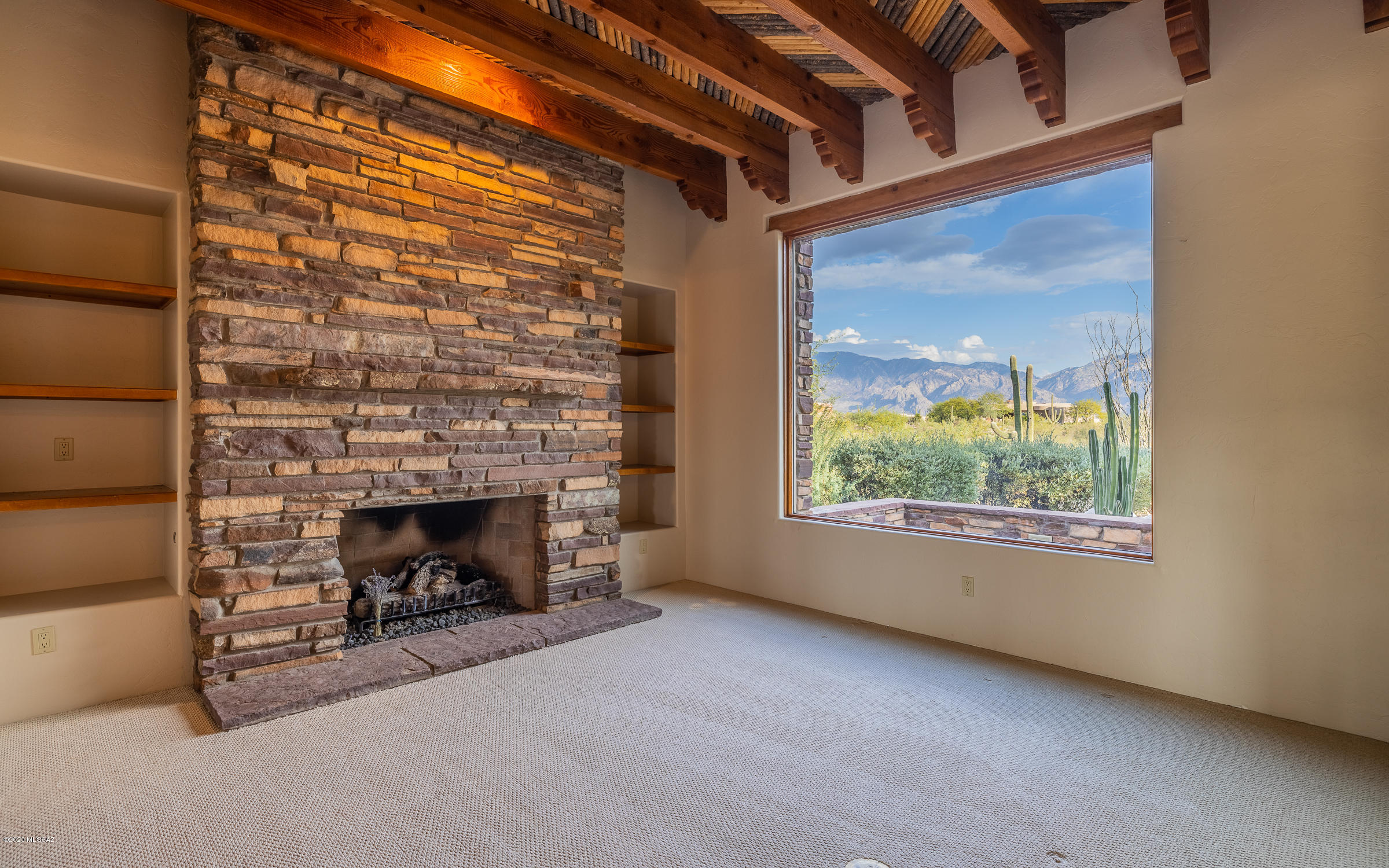 Honey Bee Canyon Estates - Residential