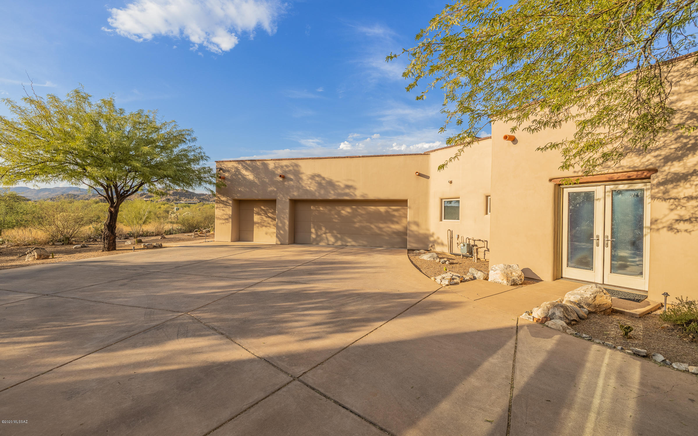Honey Bee Canyon Estates - Residential