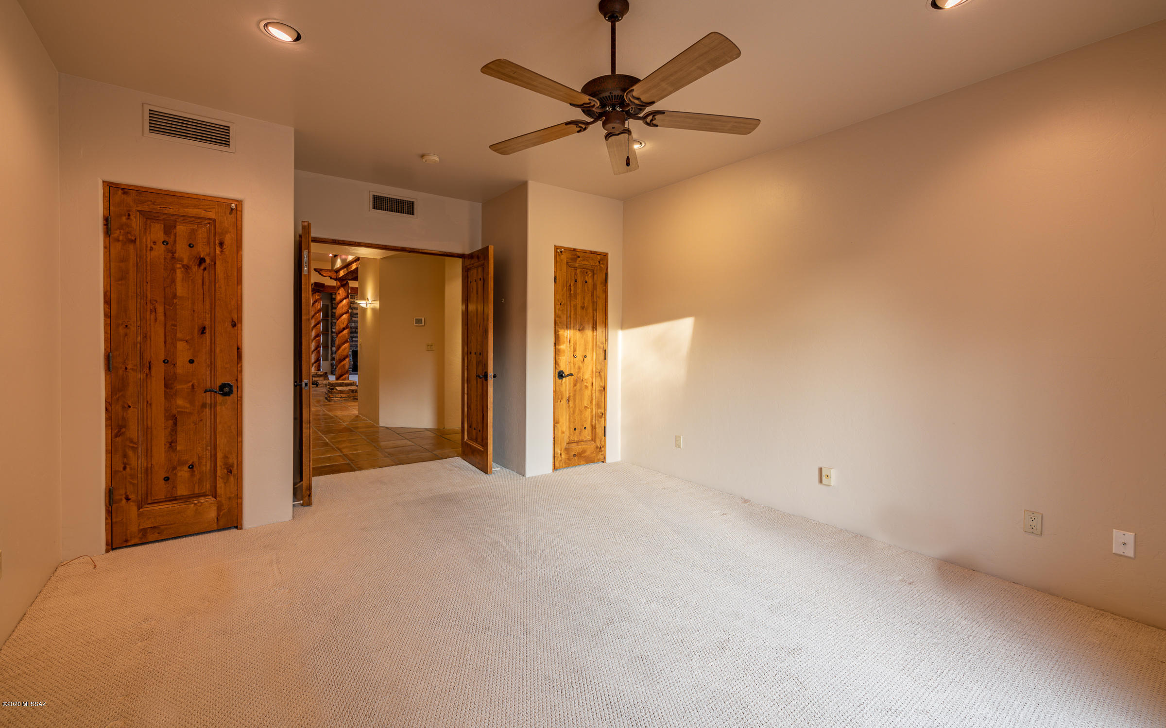 Honey Bee Canyon Estates - Residential