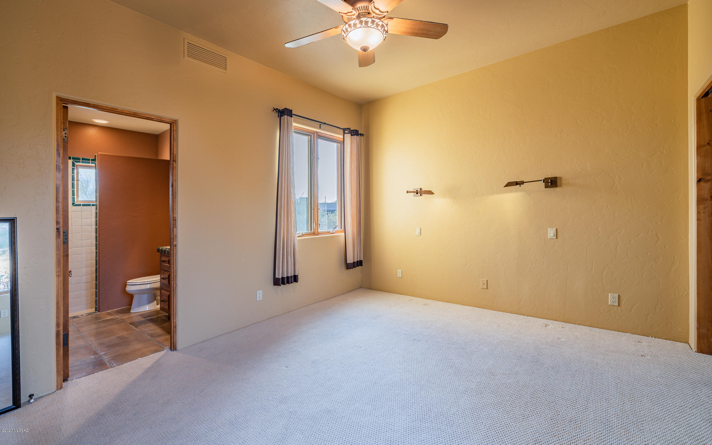 Honey Bee Canyon Estates - Residential