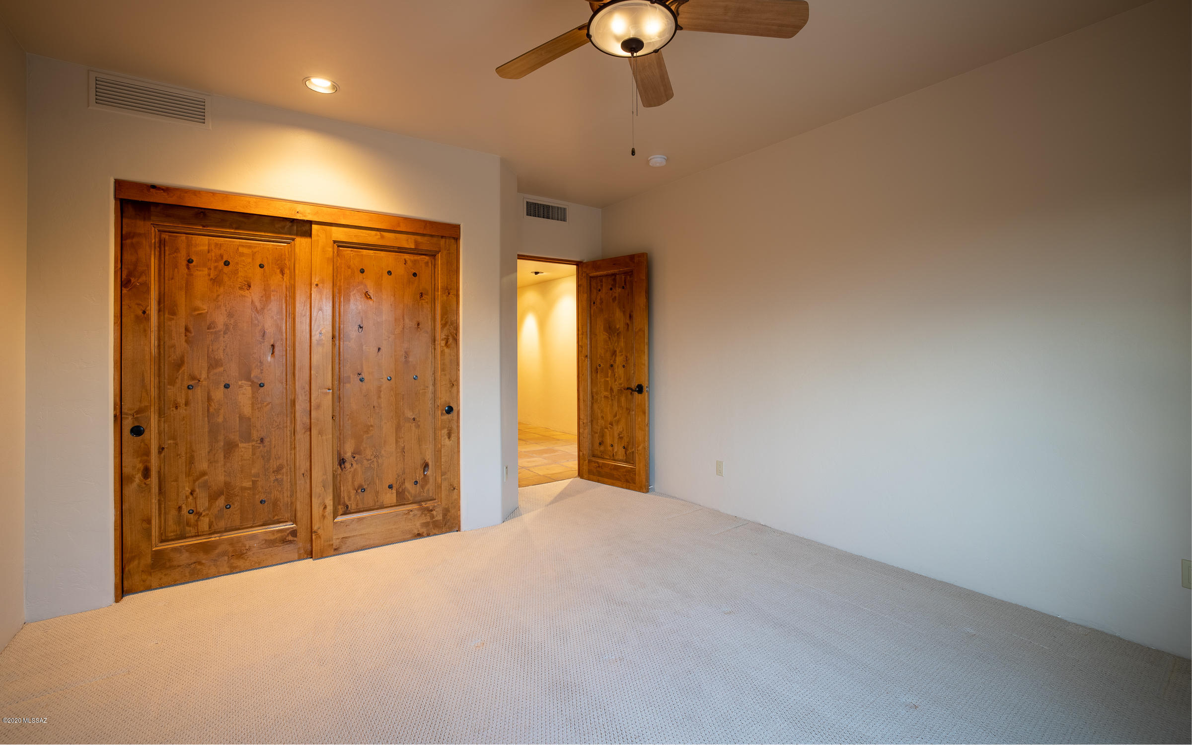 Honey Bee Canyon Estates - Residential