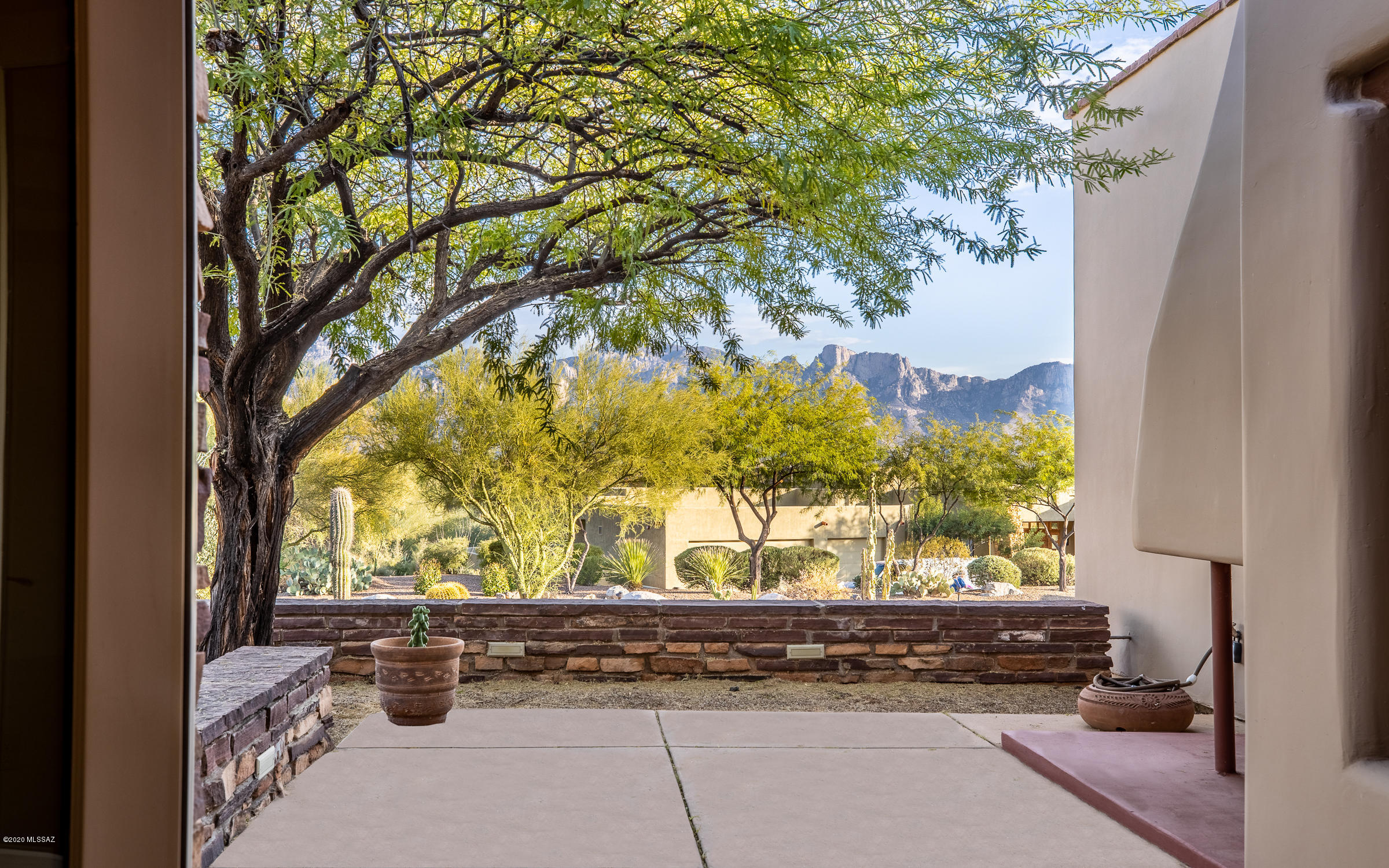 Honey Bee Canyon Estates - Residential