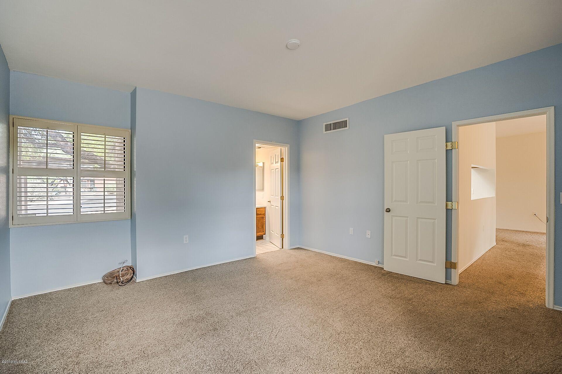 La Cholla Hills(1-313) - Residential