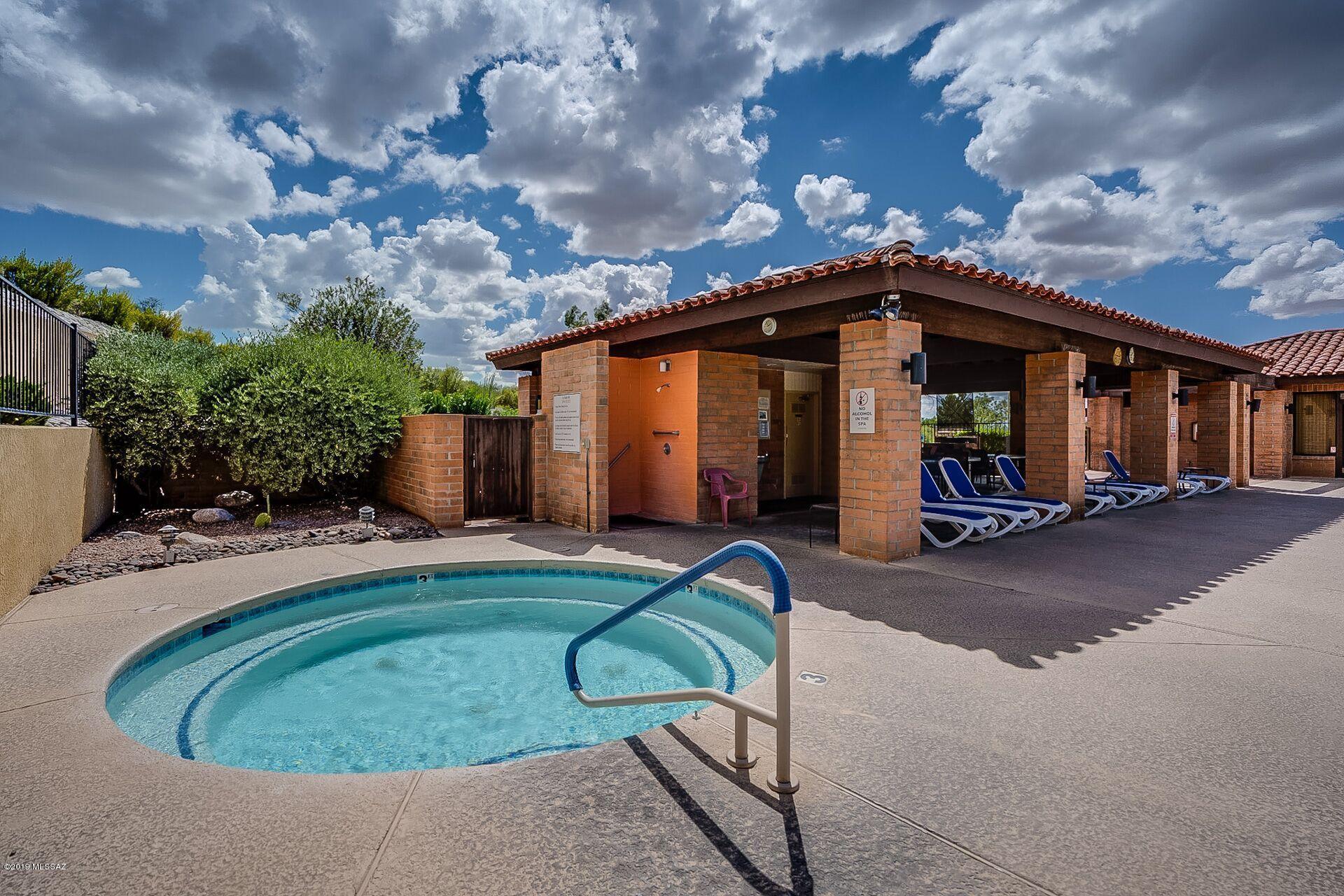 La Cholla Hills(1-313) - Residential