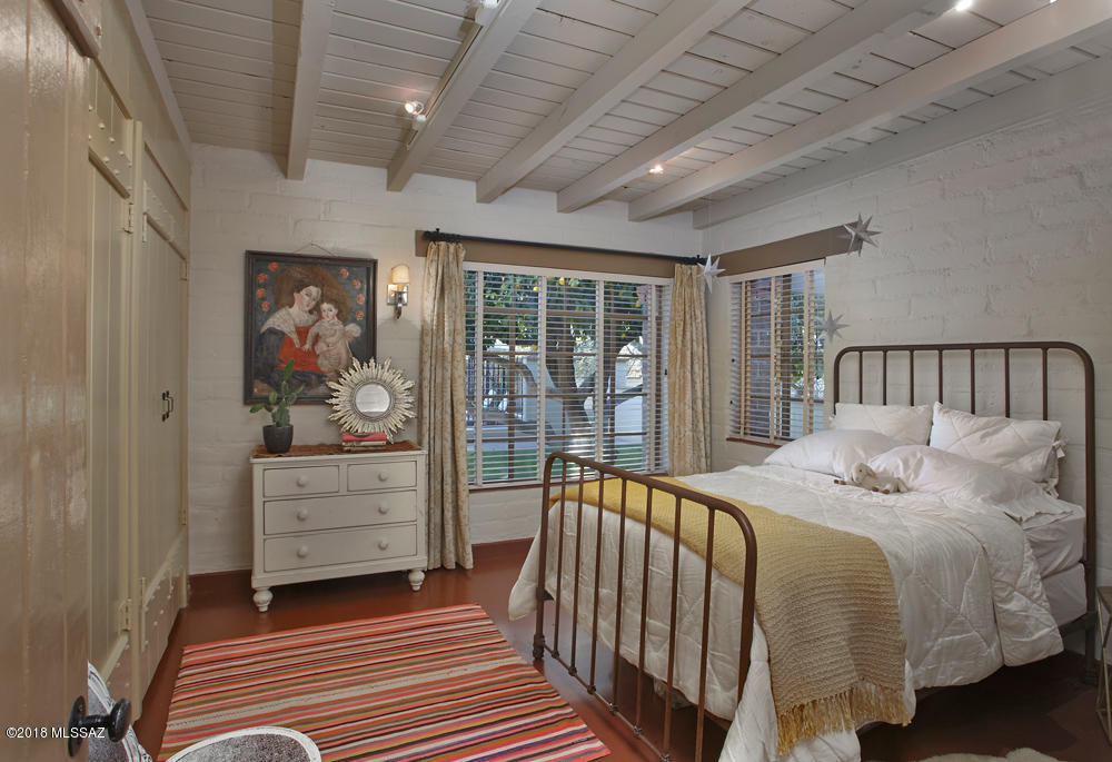 Casas Adobes Addition - Residential