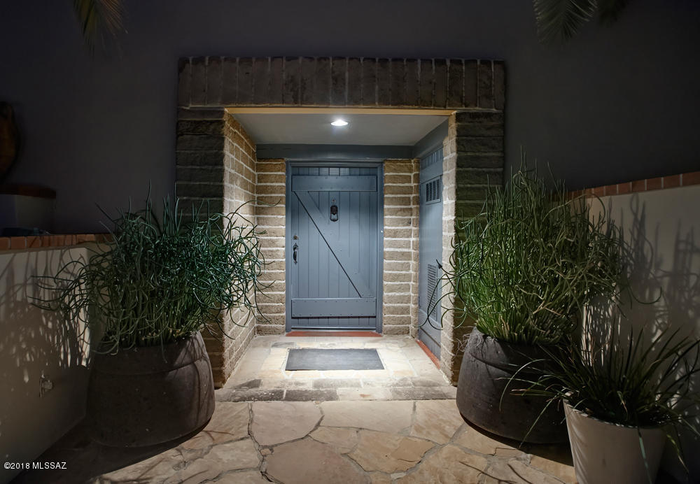 Casas Adobes Addition - Residential