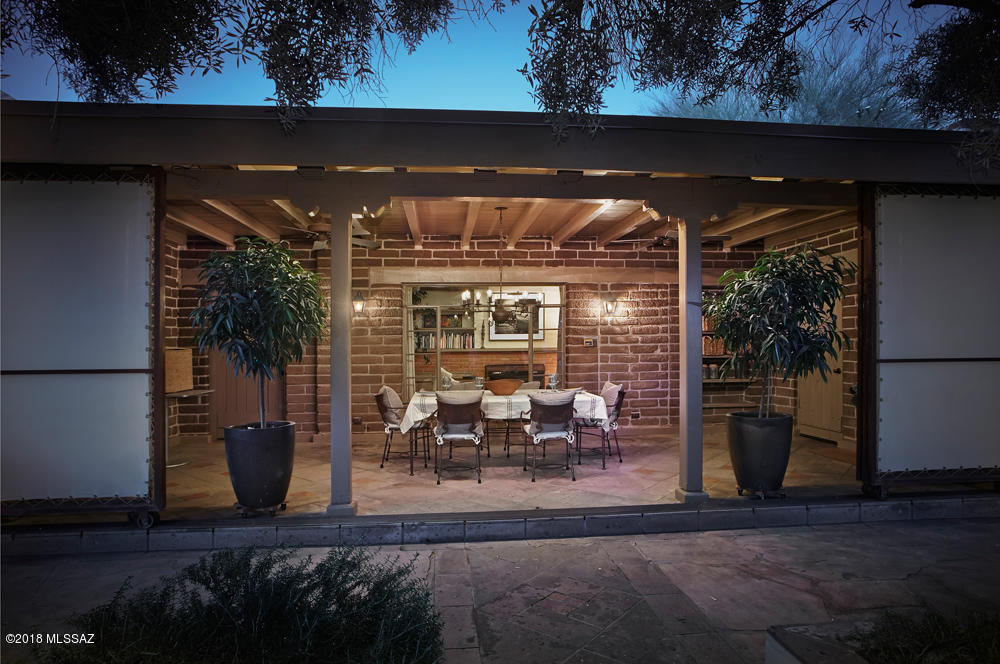 Casas Adobes Addition - Residential