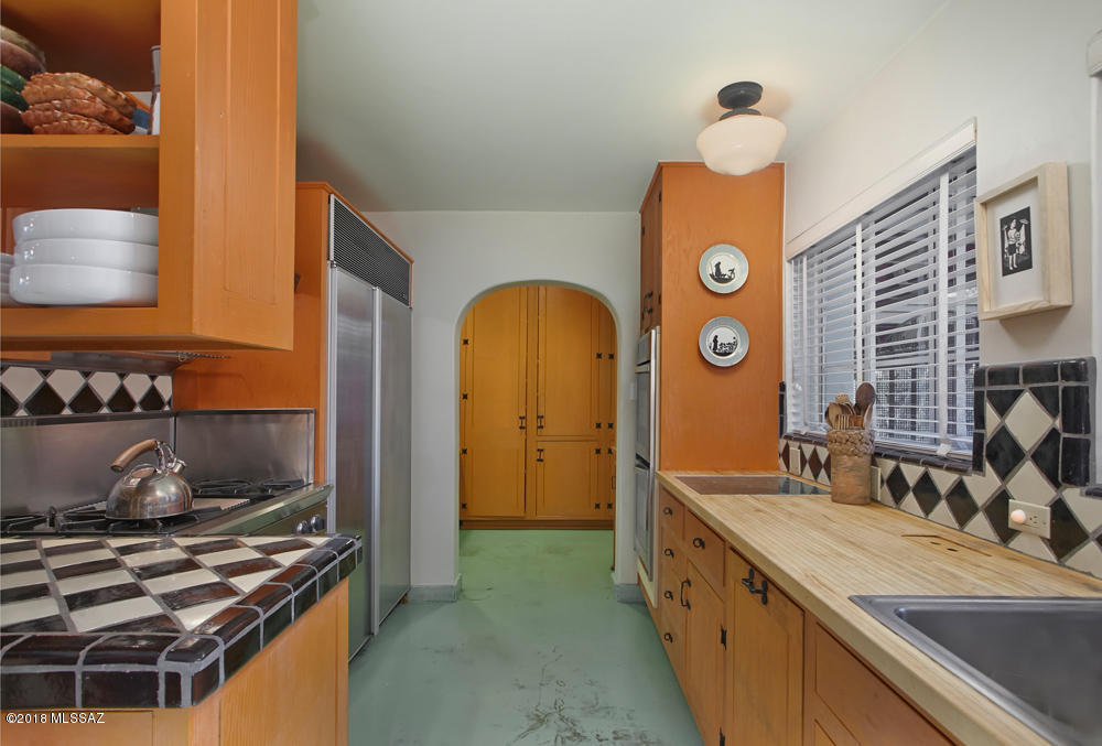 Casas Adobes Addition - Residential
