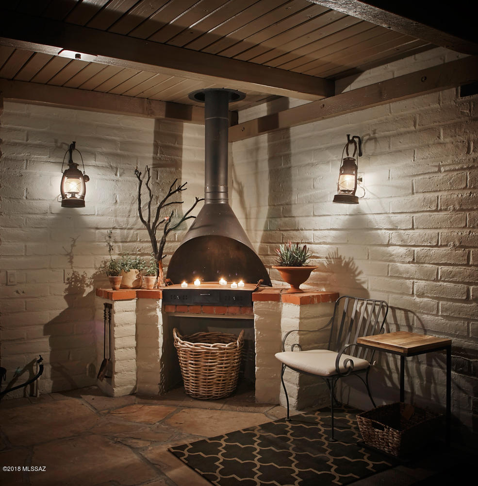 Casas Adobes Addition - Residential