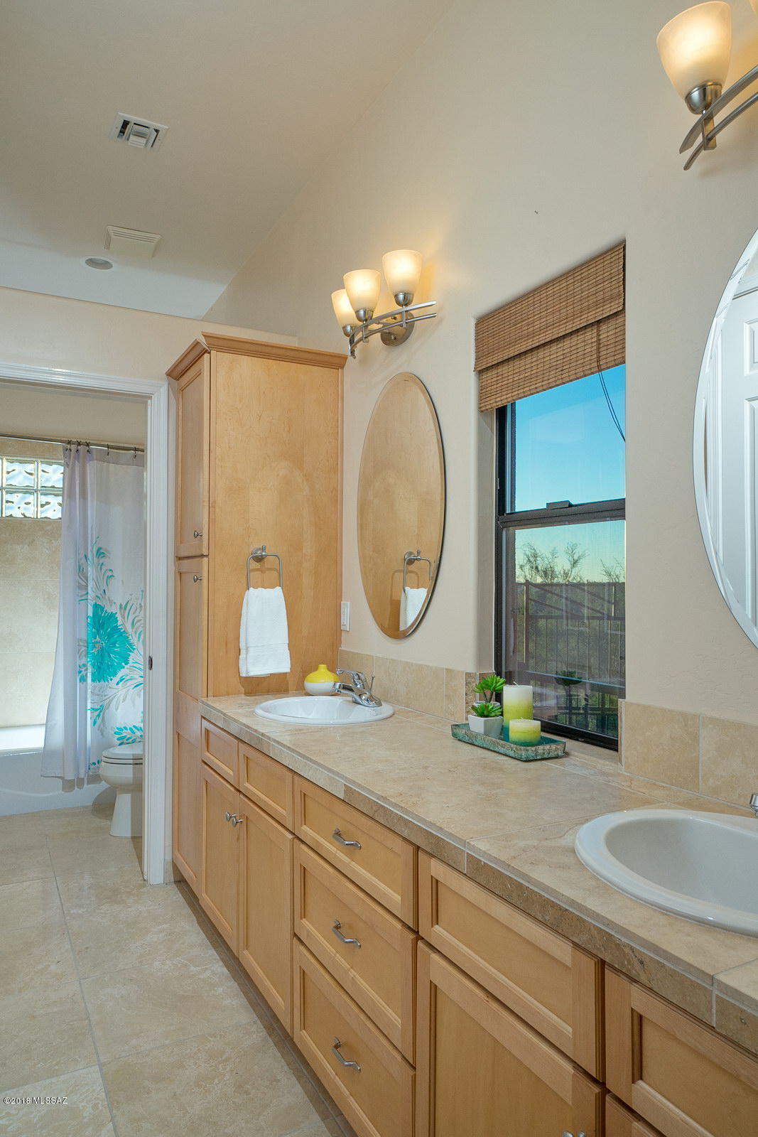 Canada Hills Est Phase ll (42-130) - Residential