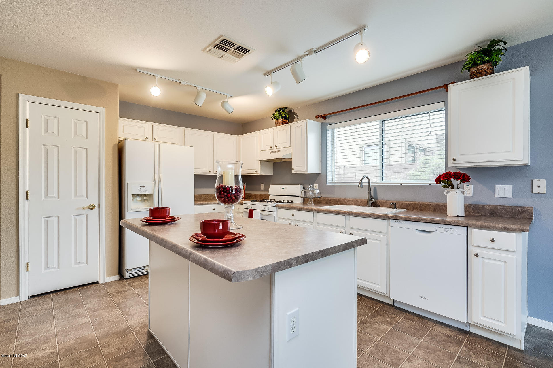 Rancho Del Lago (207-388) - Residential