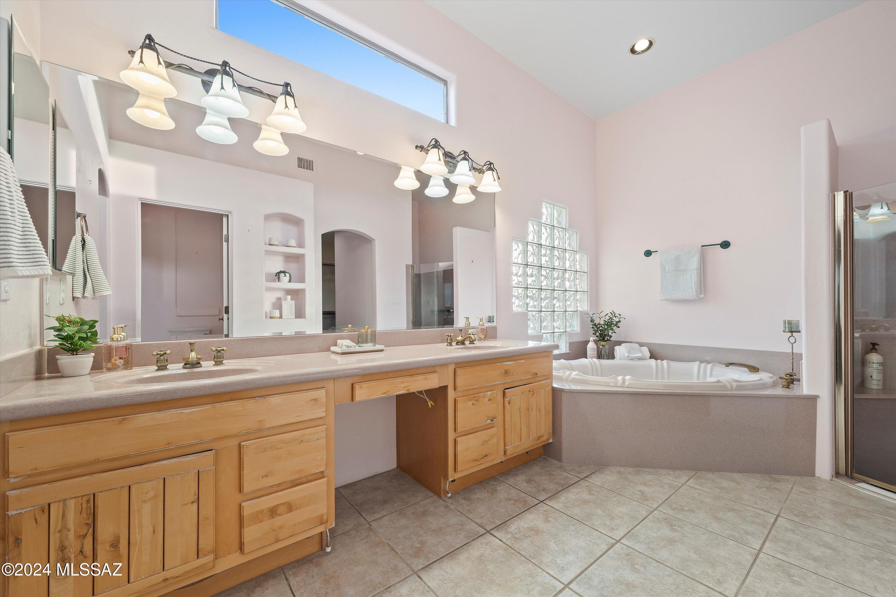 Rancho De Oro (1-43) - Residential