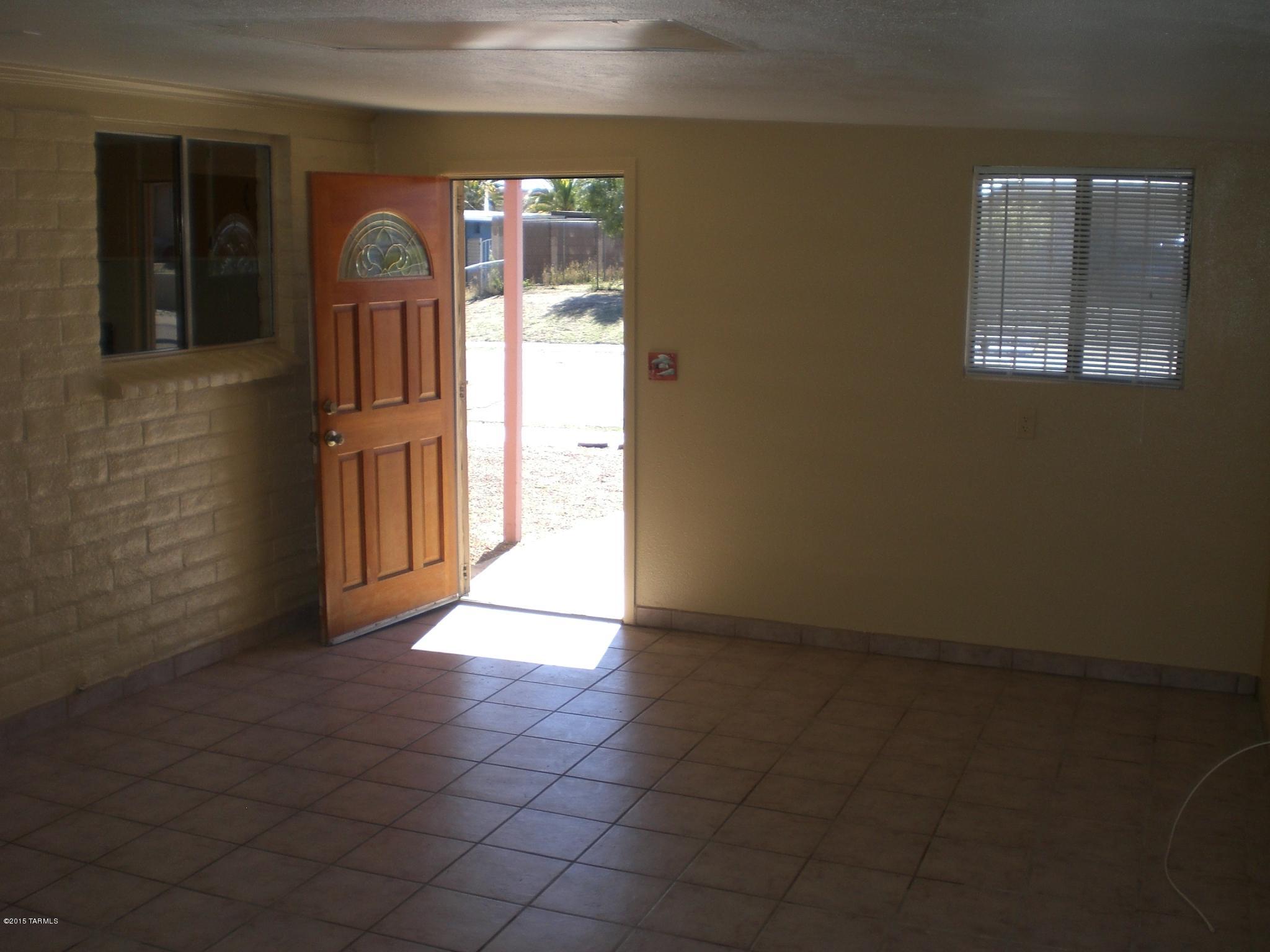 Lakecrest NO. 3 (178-325) - Residential Lease