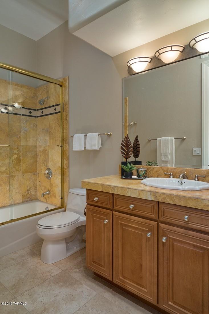 Honey Bee Ridge(The Estates At) - Residential