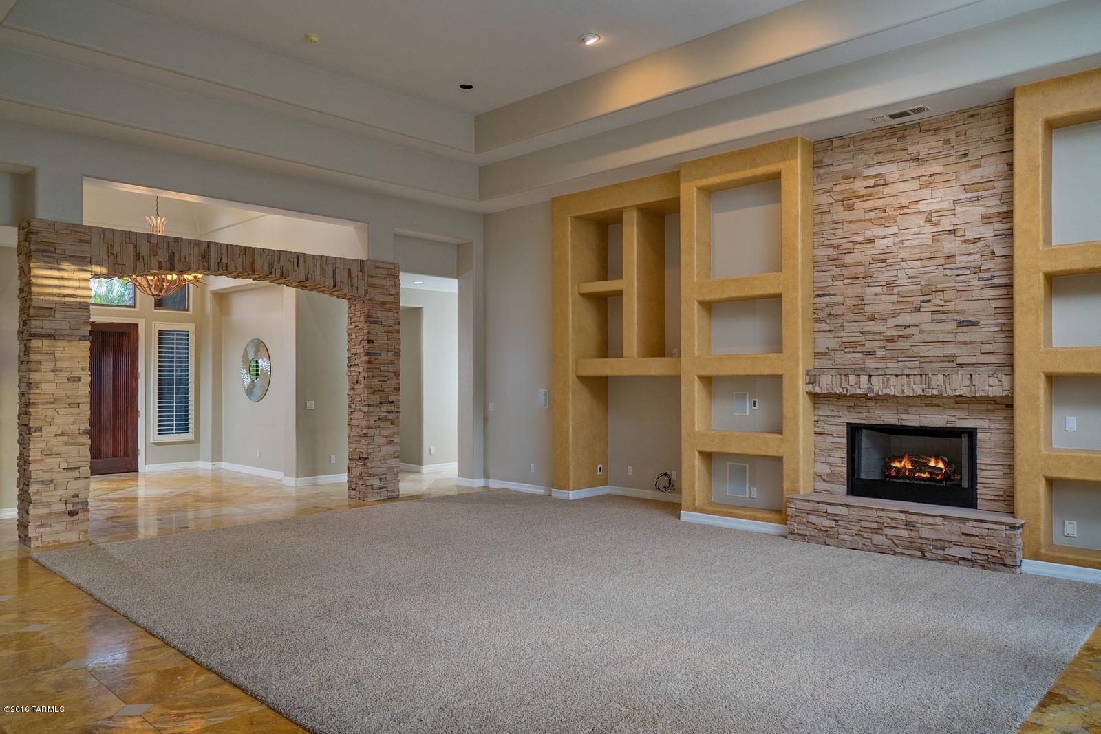 Honey Bee Ridge(The Estates At) - Residential
