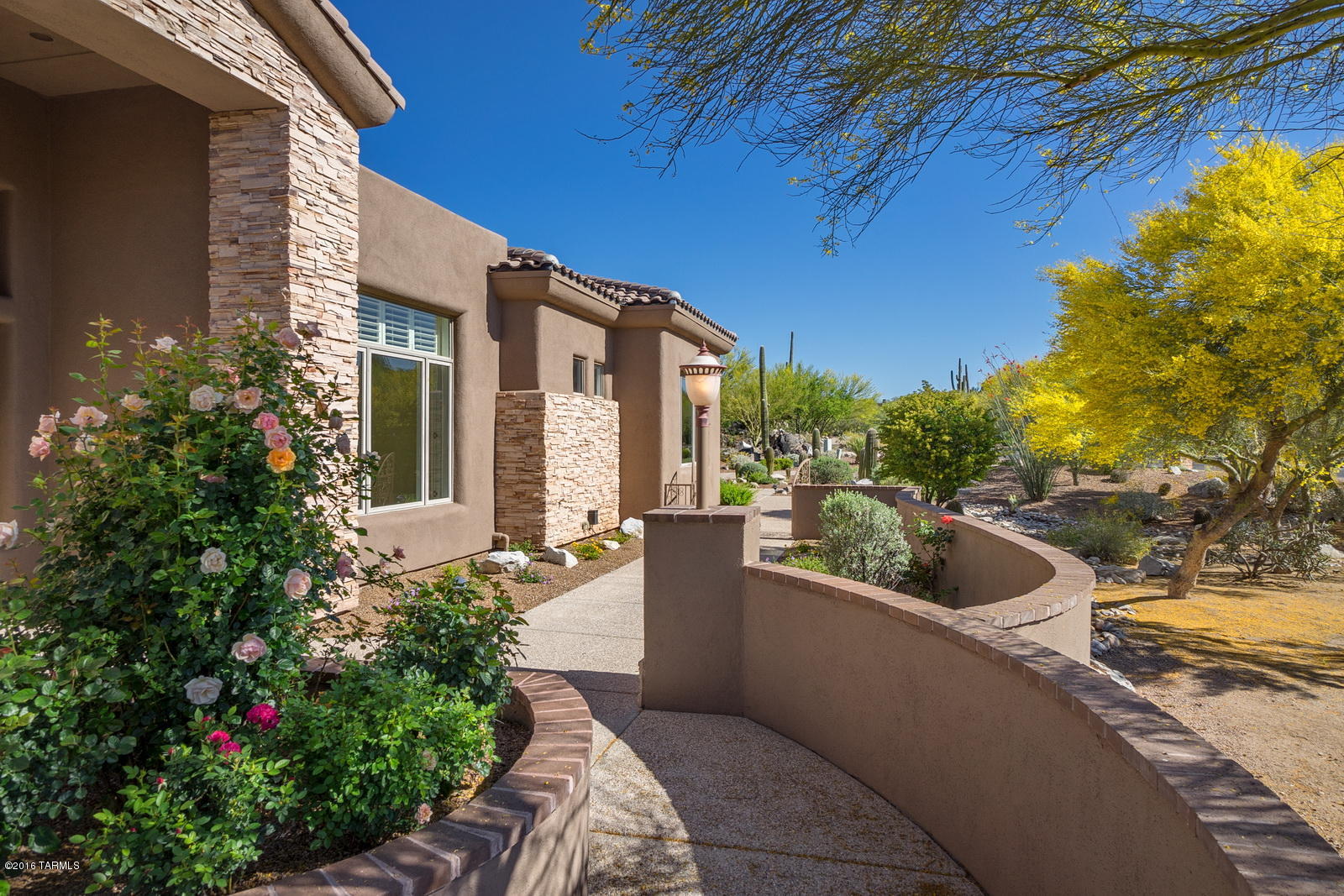 Honey Bee Ridge(The Estates At) - Residential