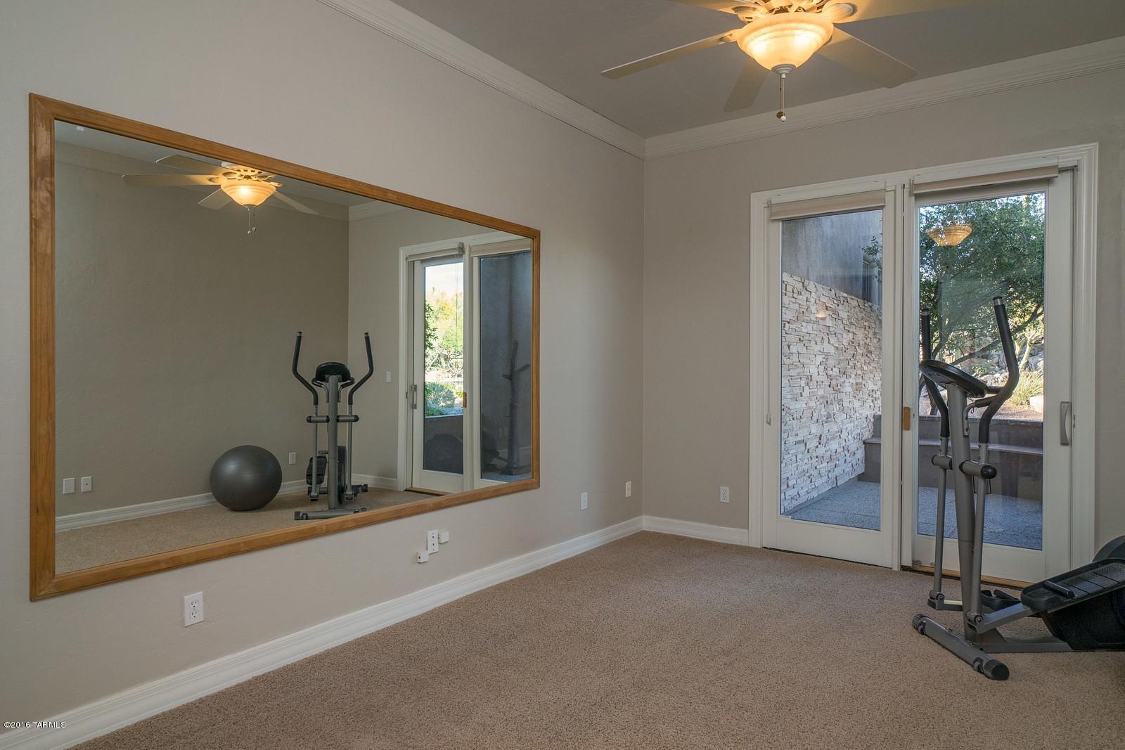 Honey Bee Ridge(The Estates At) - Residential
