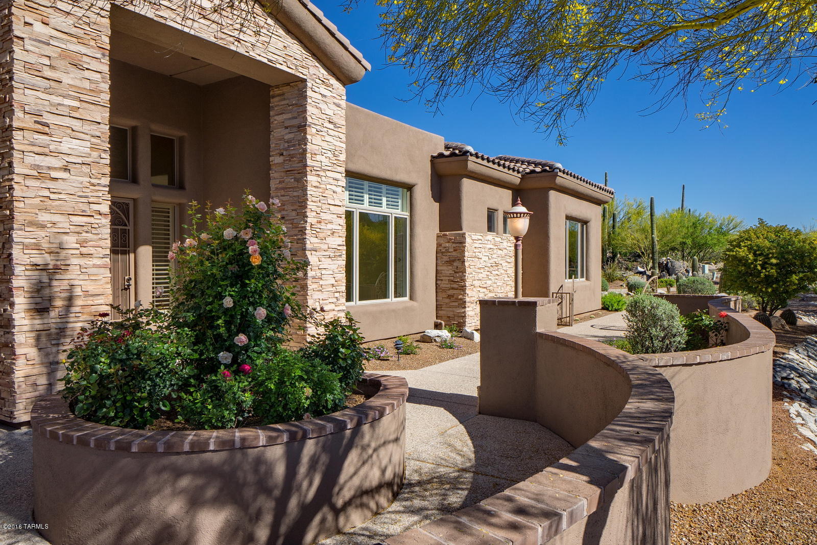 Honey Bee Ridge(The Estates At) - Residential