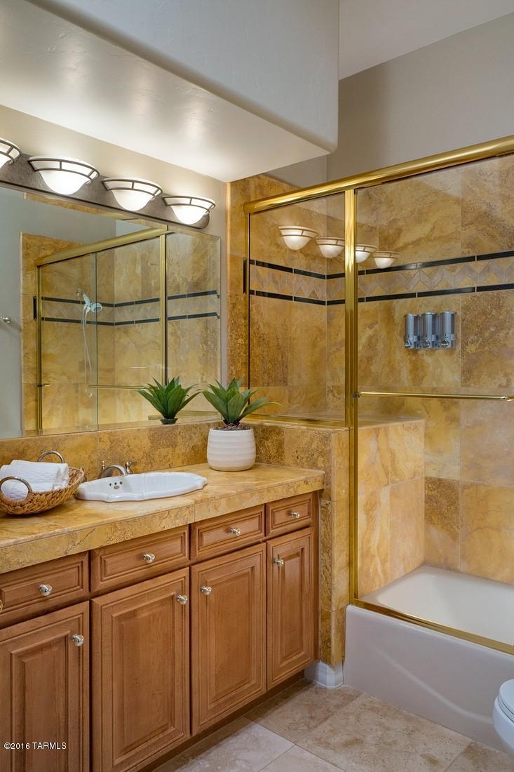 Honey Bee Ridge(The Estates At) - Residential