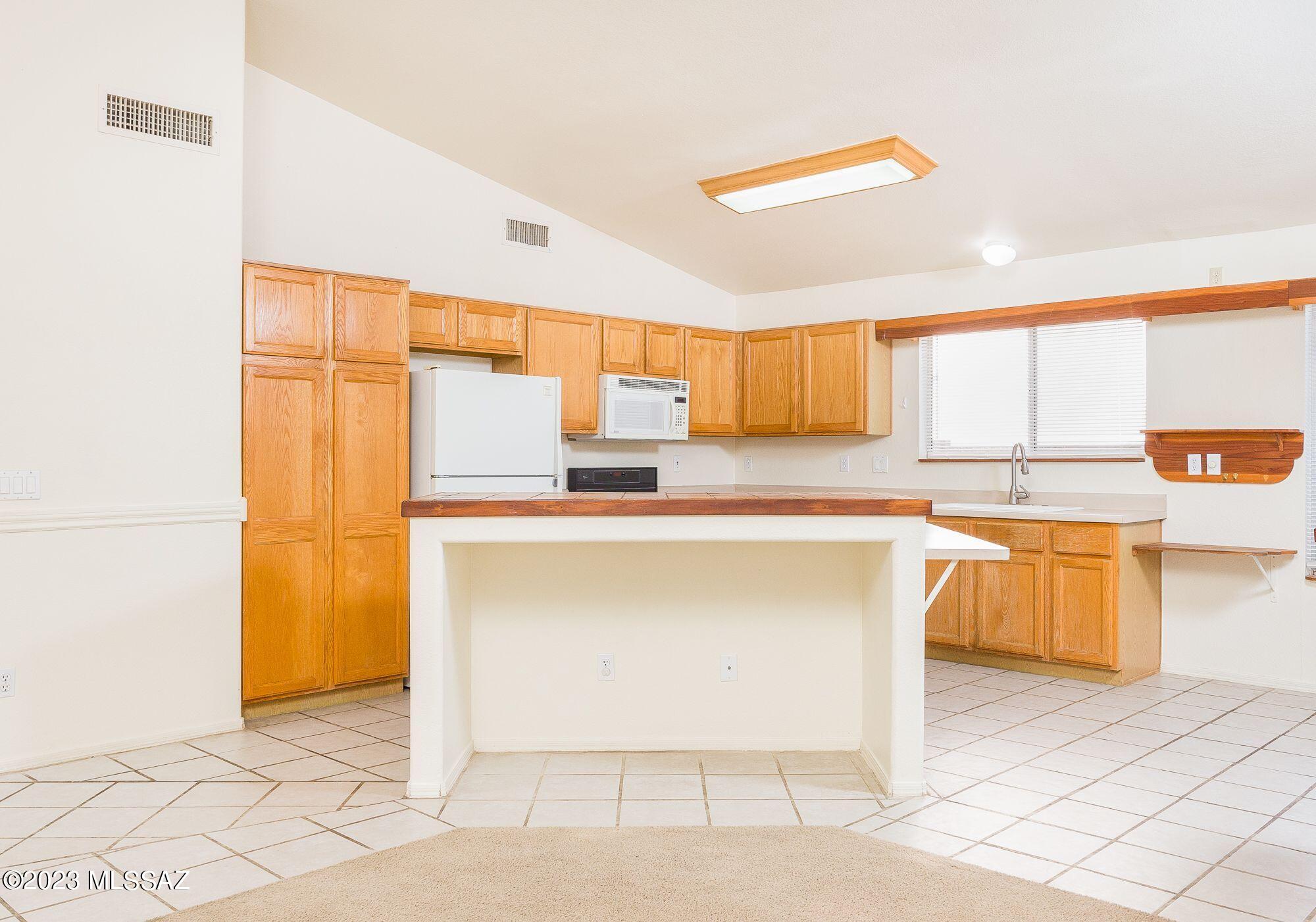 Continental Ranch (1-148) - Residential Lease