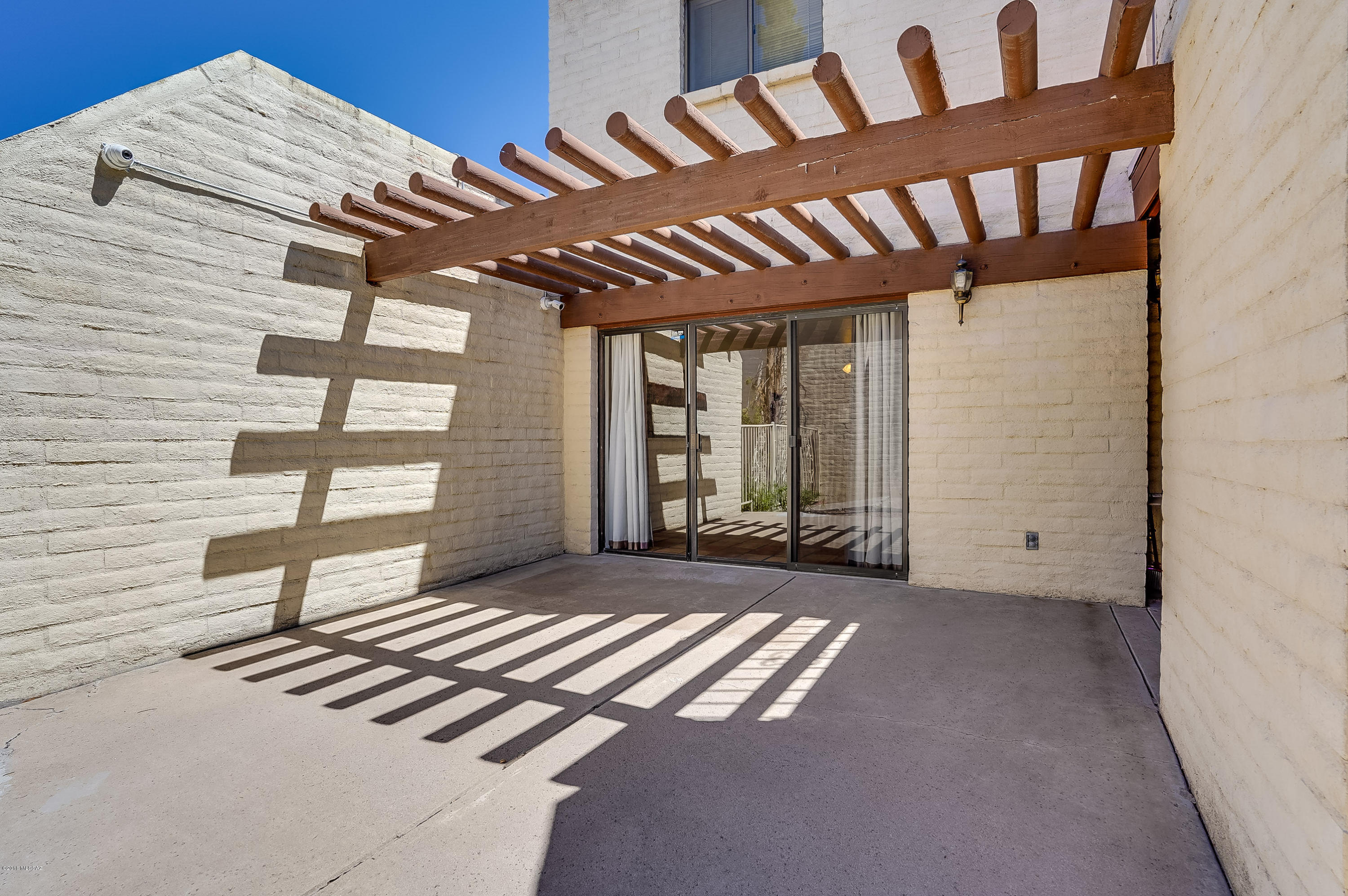 Plaza Mirador (1-28) - Residential