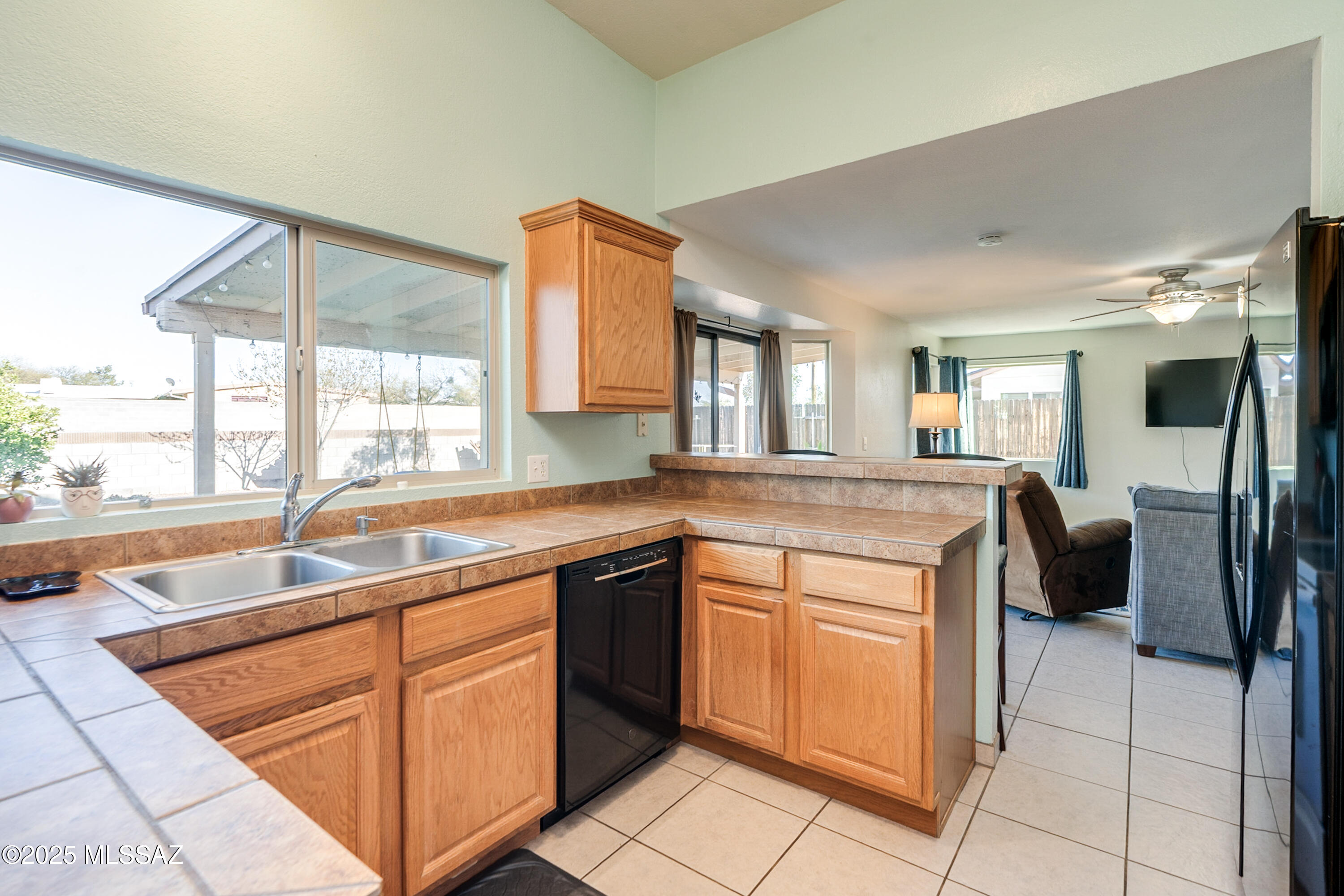 Meadowbrook (57-114) - Residential