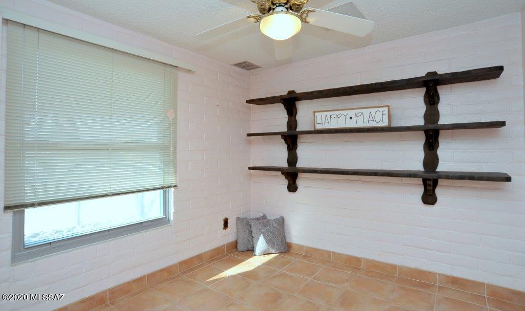 Mission Heights NO. 5 (1-102) - Residential